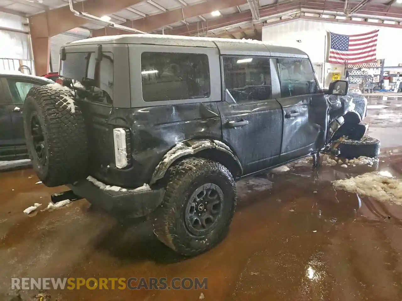 3 Photograph of a damaged car 1FMEE5DP7NLB74239 FORD BRONCO 2022