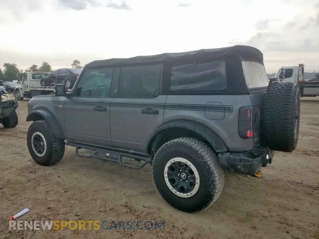 2 Photograph of a damaged car 1FMEE5DP7NLB74287 FORD BRONCO 2022