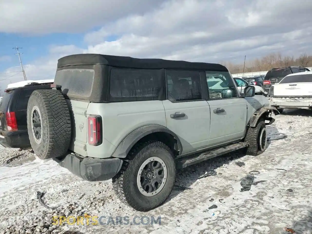 3 Photograph of a damaged car 1FMEE5DP9NLB17931 FORD BRONCO 2022