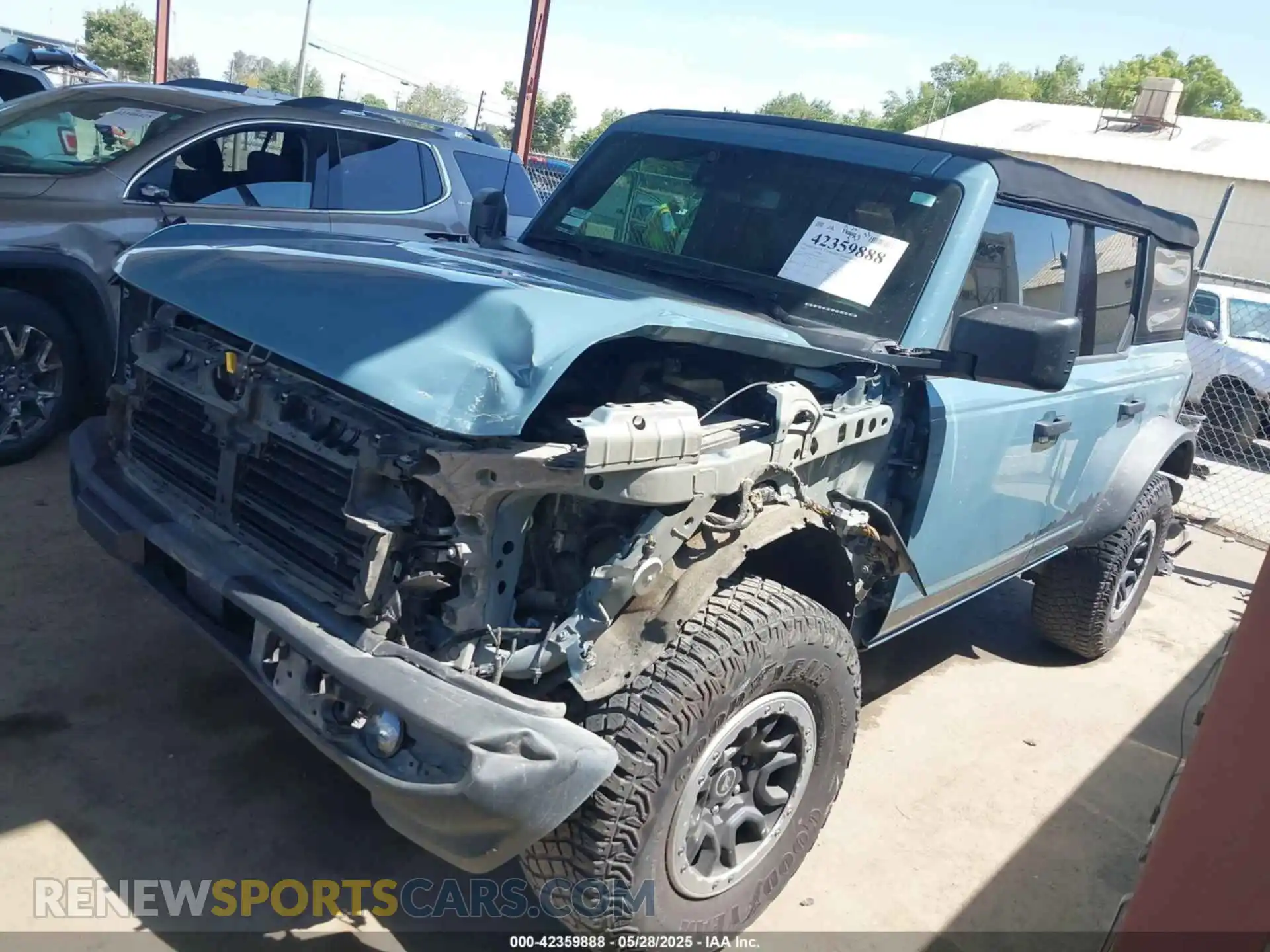 2 Photograph of a damaged car 1FMEE5DP9NLB61055 FORD BRONCO 2022