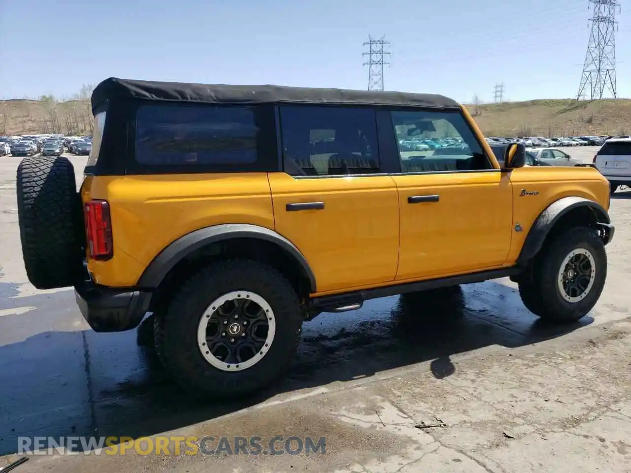 3 Photograph of a damaged car 1FMEE5DPXNLA89363 FORD BRONCO 2022