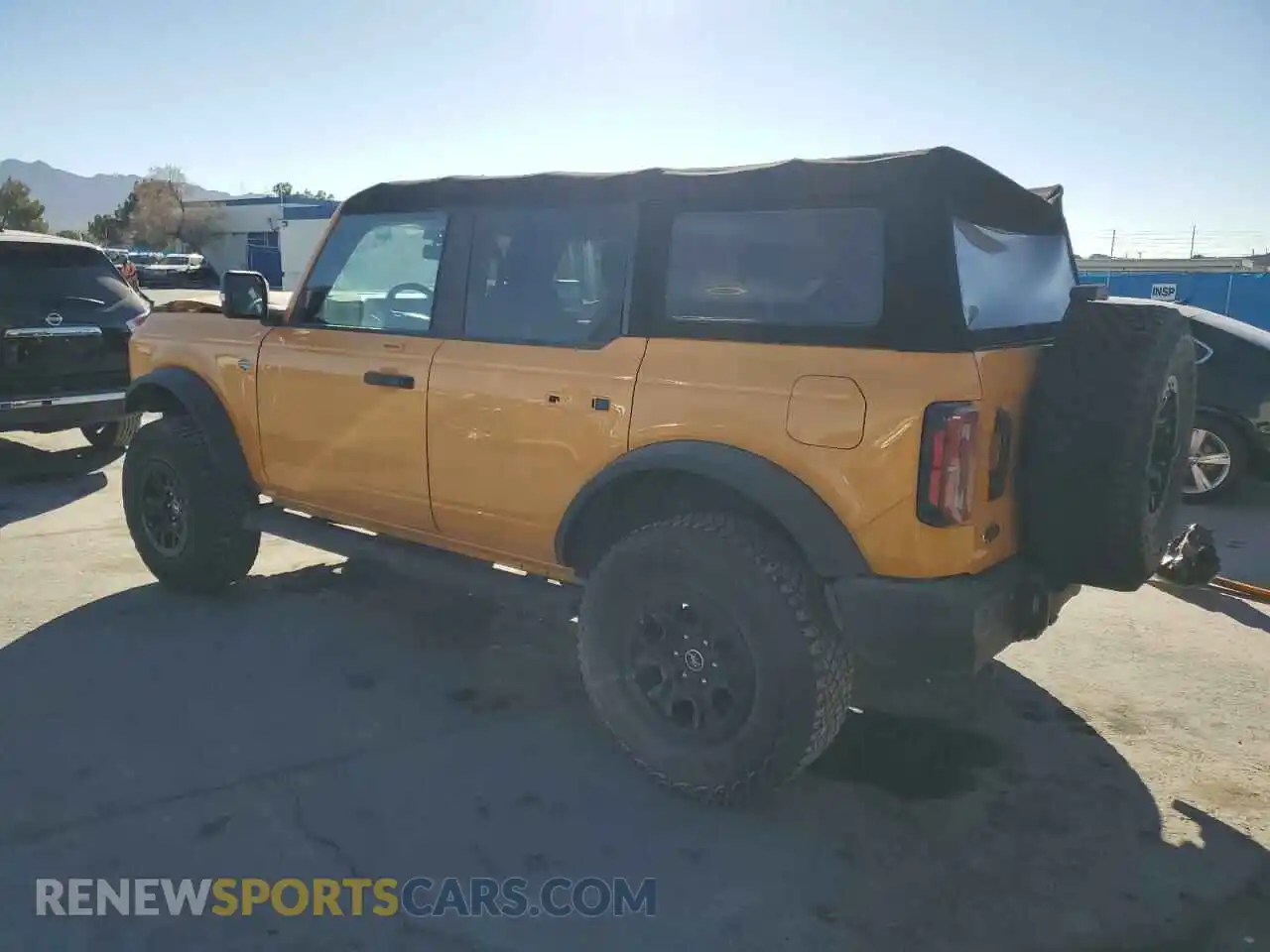 2 Photograph of a damaged car 1FMEE5DPXNLA93302 FORD BRONCO 2022