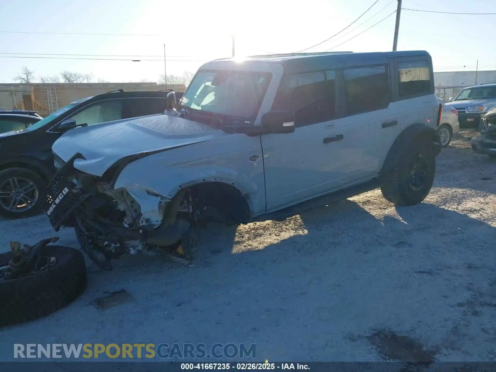 2 Photograph of a damaged car 1FMEE5DPXNLB34611 FORD BRONCO 2022