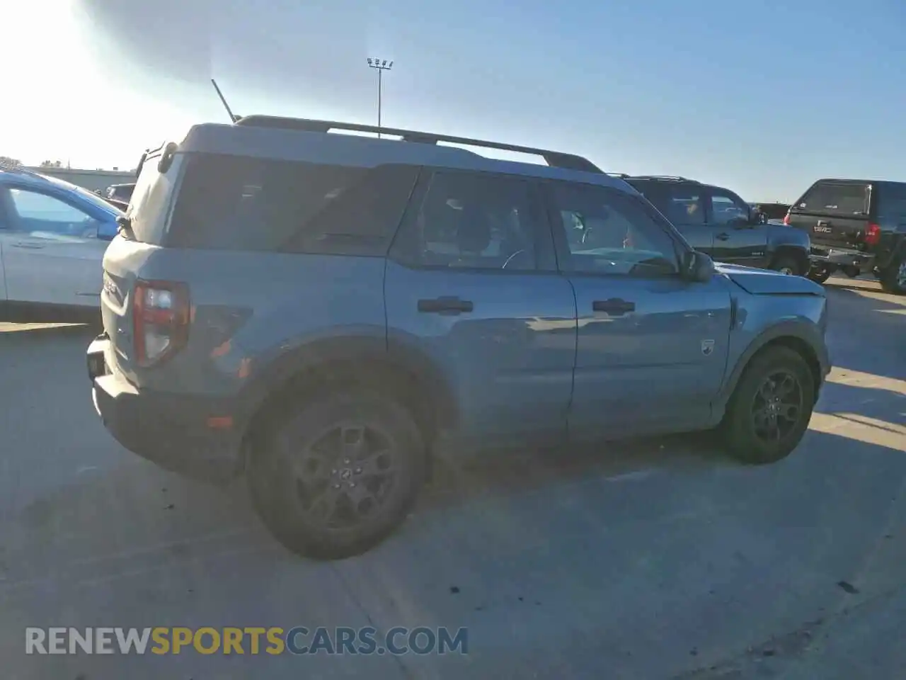 3 Photograph of a damaged car 3FMCR9B60NRE18795 FORD BRONCO 2022
