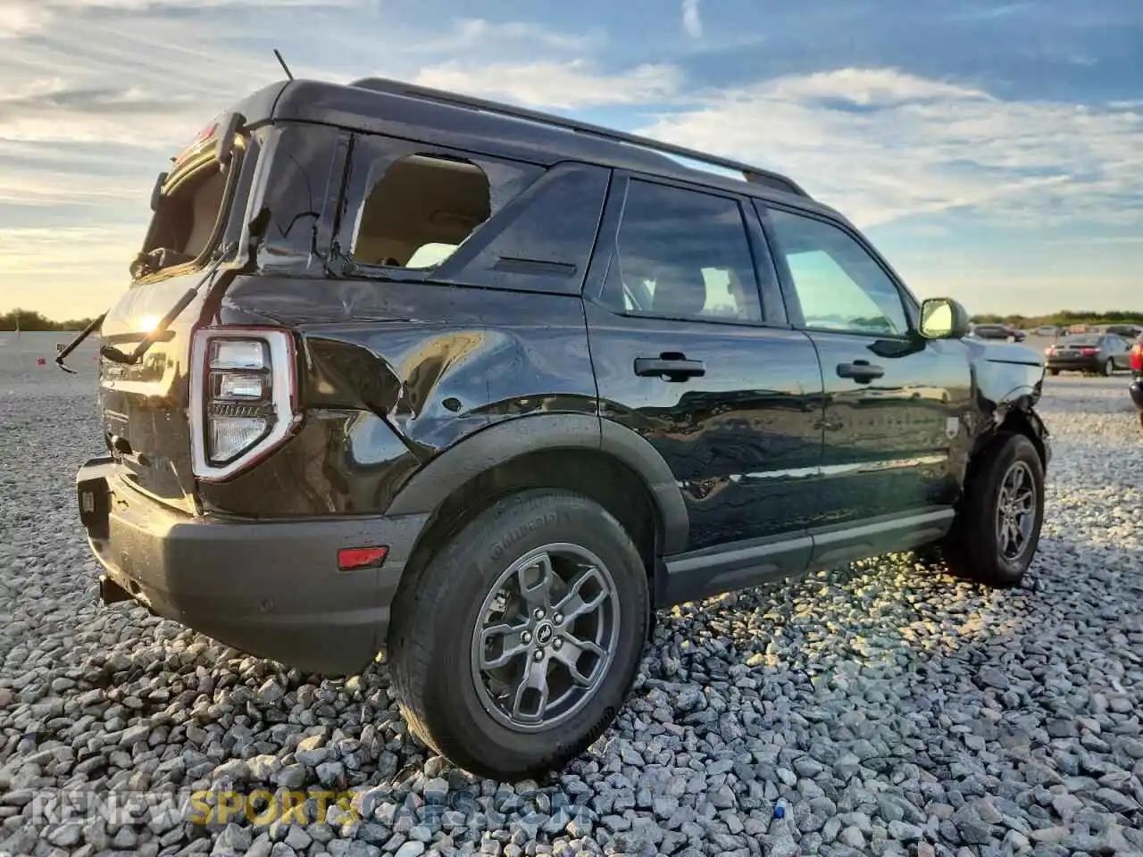 3 Photograph of a damaged car 3FMCR9B61NRD96998 FORD BRONCO 2022