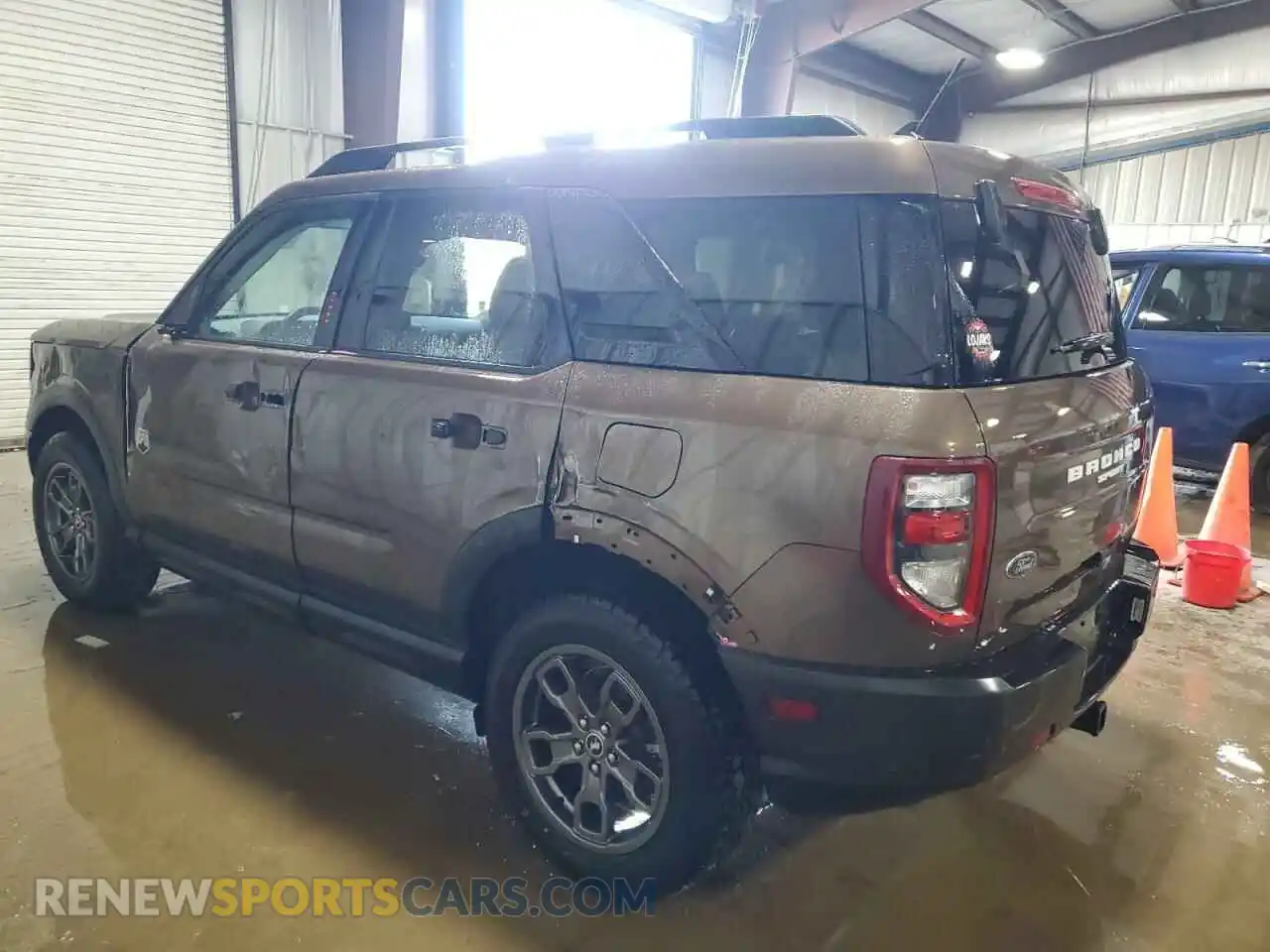 2 Photograph of a damaged car 3FMCR9B62NRE03781 FORD BRONCO 2022
