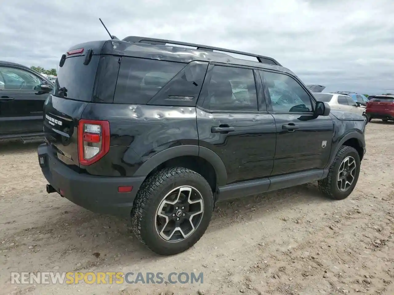 3 Photograph of a damaged car 3FMCR9B68NRD43134 FORD BRONCO 2022