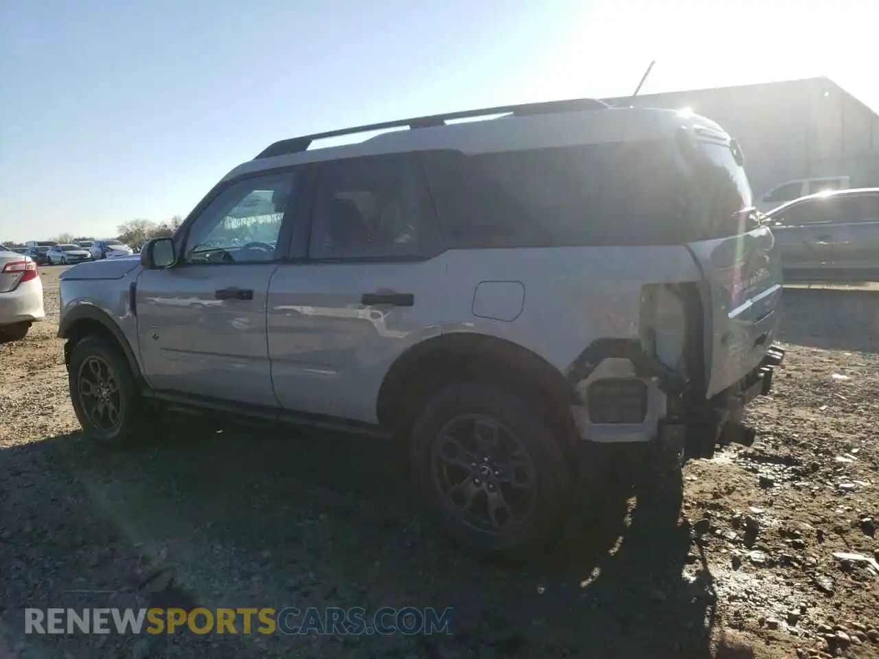 2 fotografías del automóvil dañado 3FMCR9B6XNRD18137 FORD BRONCO 2022