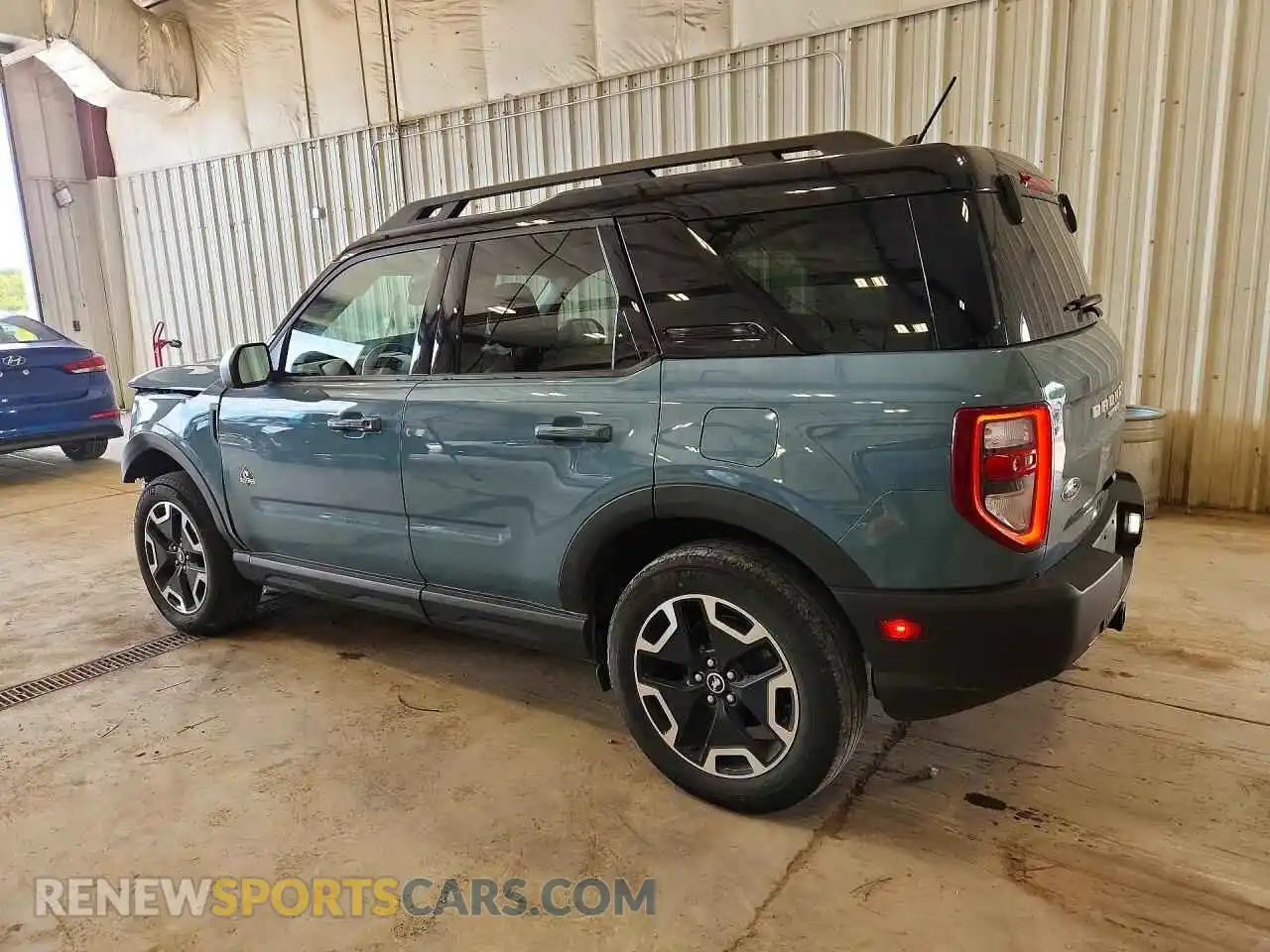 2 Photograph of a damaged car 3FMCR9C60NRD30733 FORD BRONCO 2022