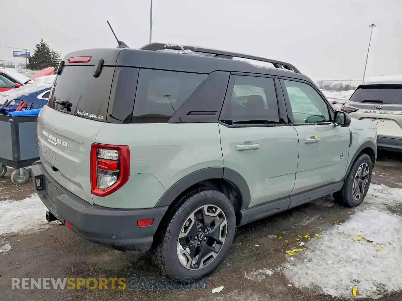 3 Photograph of a damaged car 3FMCR9C66NRD08347 FORD BRONCO 2022