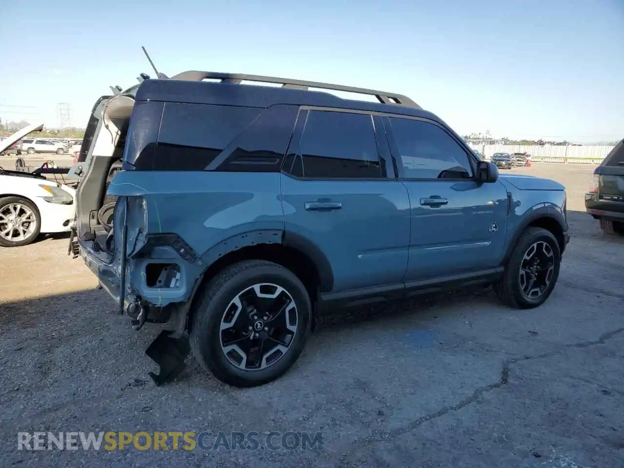 3 Photograph of a damaged car 3FMCR9C68NRD45402 FORD BRONCO 2022