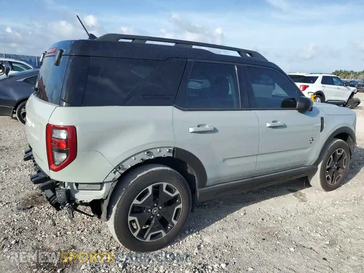 3 Photograph of a damaged car 3FMCR9C6XNRD08268 FORD BRONCO 2022