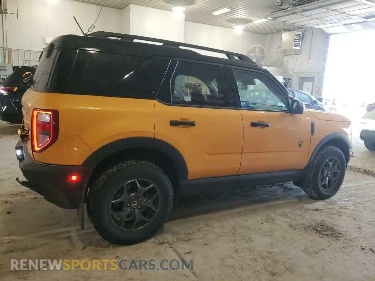 3 Photograph of a damaged car 3FMCR9D91NRD15098 FORD BRONCO 2022