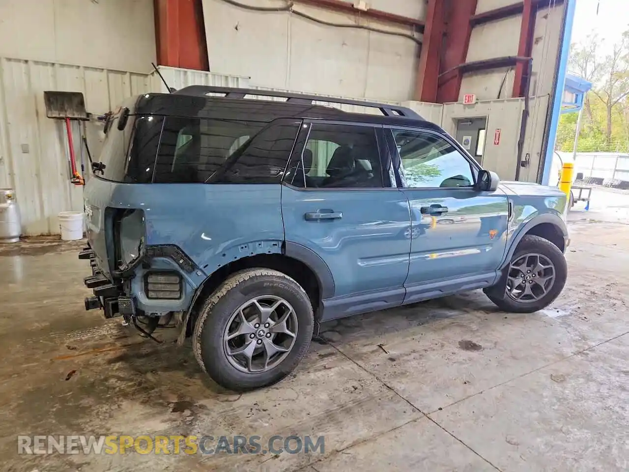 3 Photograph of a damaged car 3FMCR9D91NRD68738 FORD BRONCO 2022