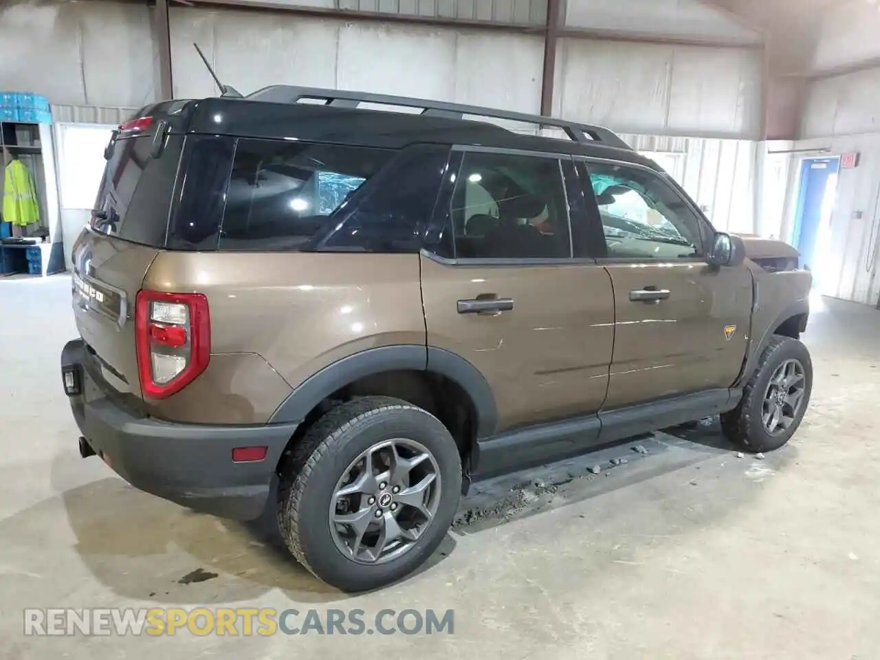 3 Photograph of a damaged car 3FMCR9D92NRE21012 FORD BRONCO 2022