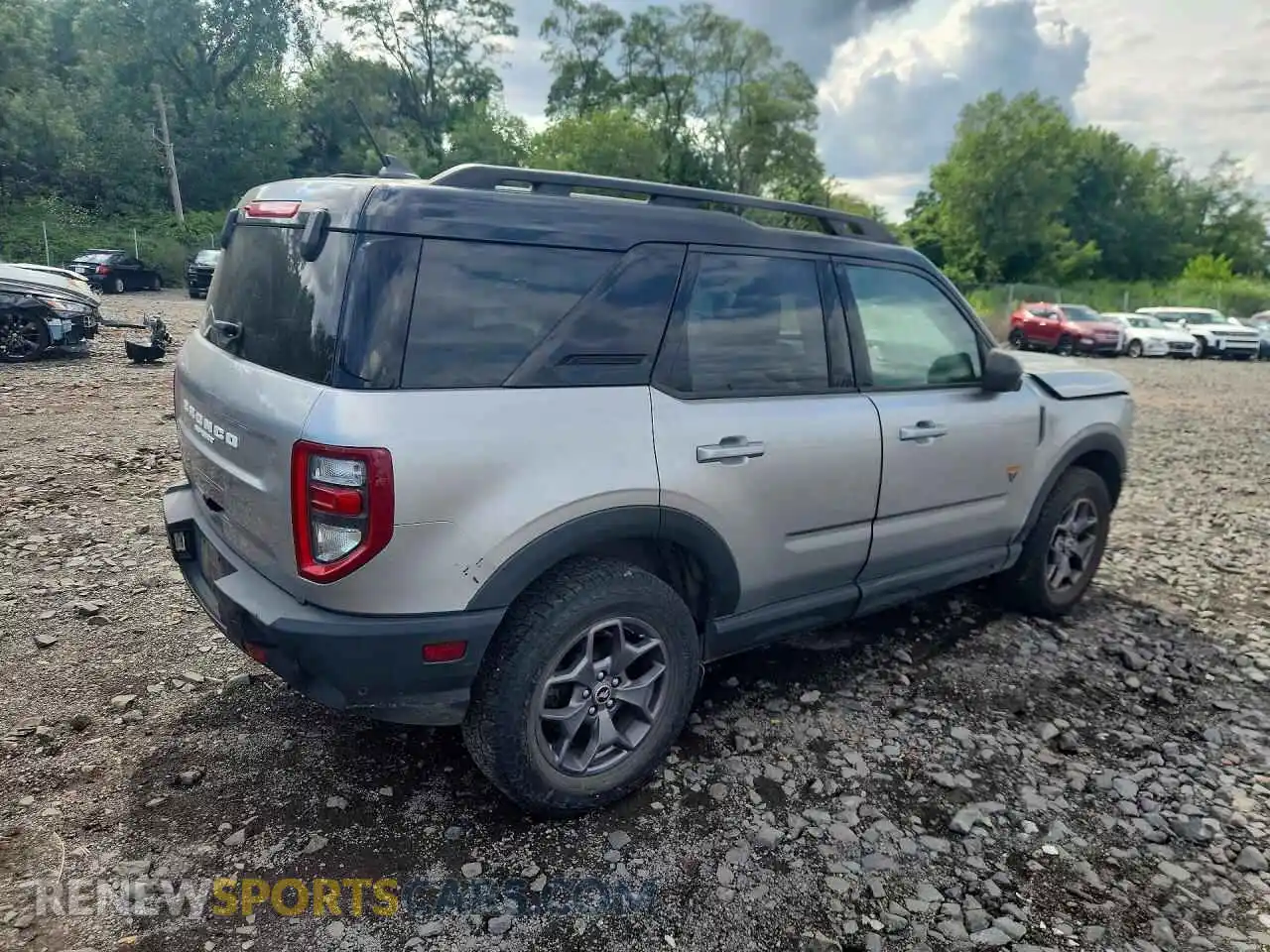3 Photograph of a damaged car 3FMCR9D97NRD56545 FORD BRONCO 2022