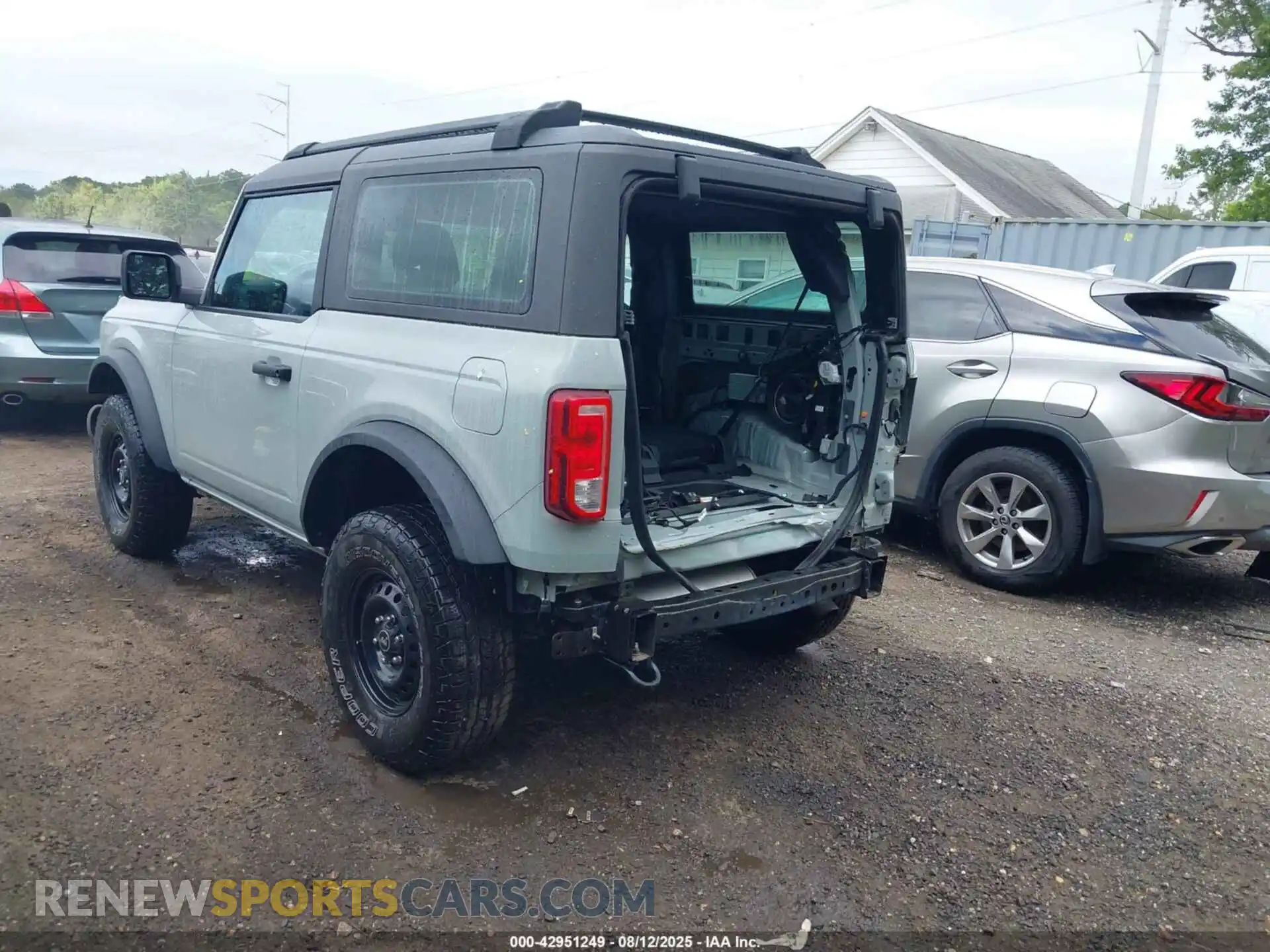 3 fotografías del automóvil dañado 1FMDE5AH5PLB27206 FORD BRONCO 2023