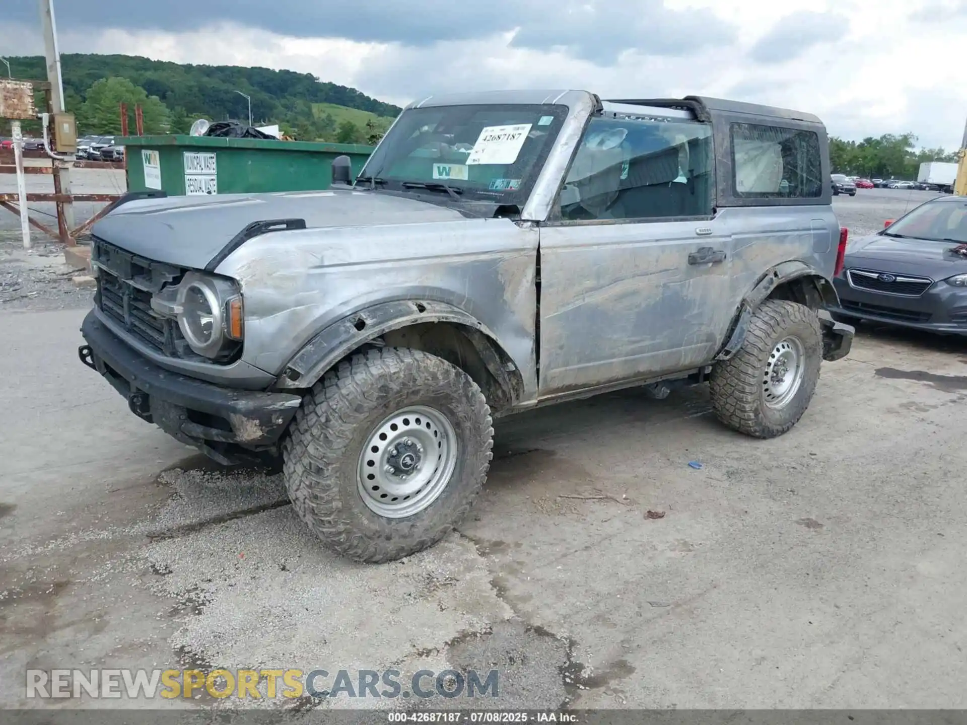 2 Photograph of a damaged car 1FMDE5AH7PLB26087 FORD BRONCO 2023