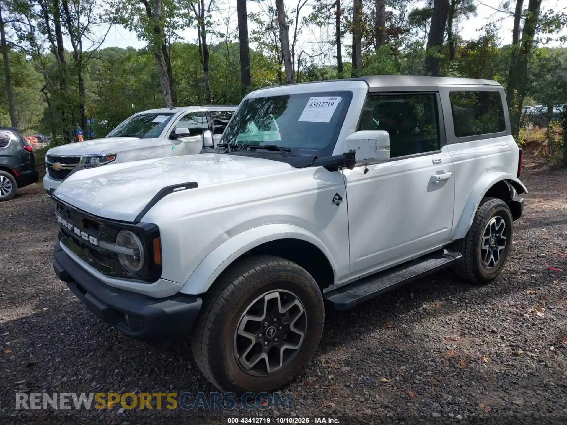 2 Photograph of a damaged car 1FMDE5AP1PLA95197 FORD BRONCO 2023