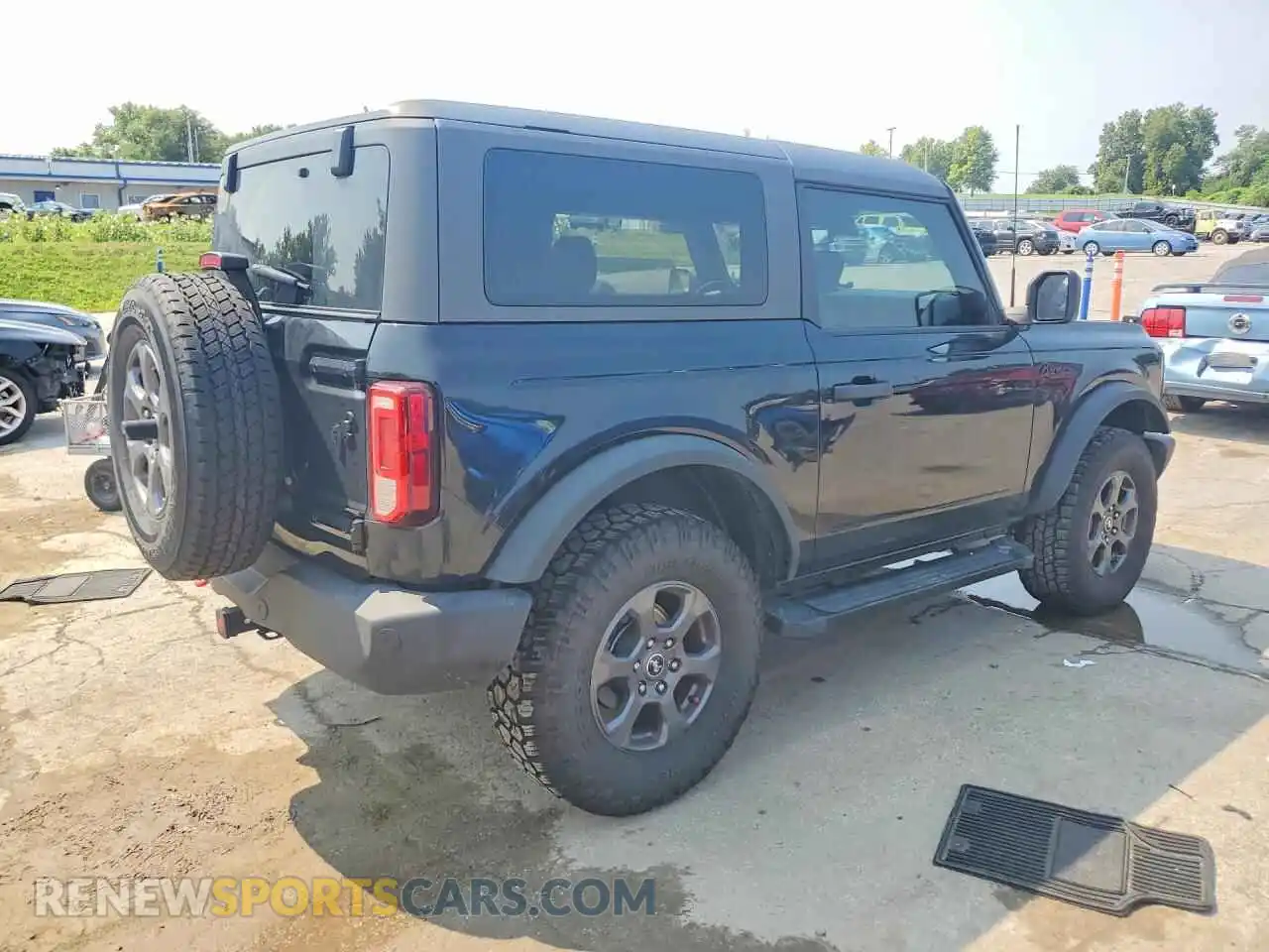 3 Photograph of a damaged car 1FMDE5AP1PLB88527 FORD BRONCO 2023