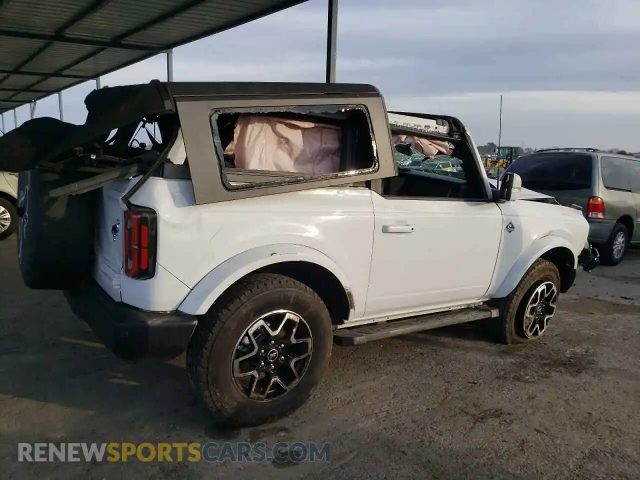 3 Photograph of a damaged car 1FMDE5AP2PLB41412 FORD BRONCO 2023