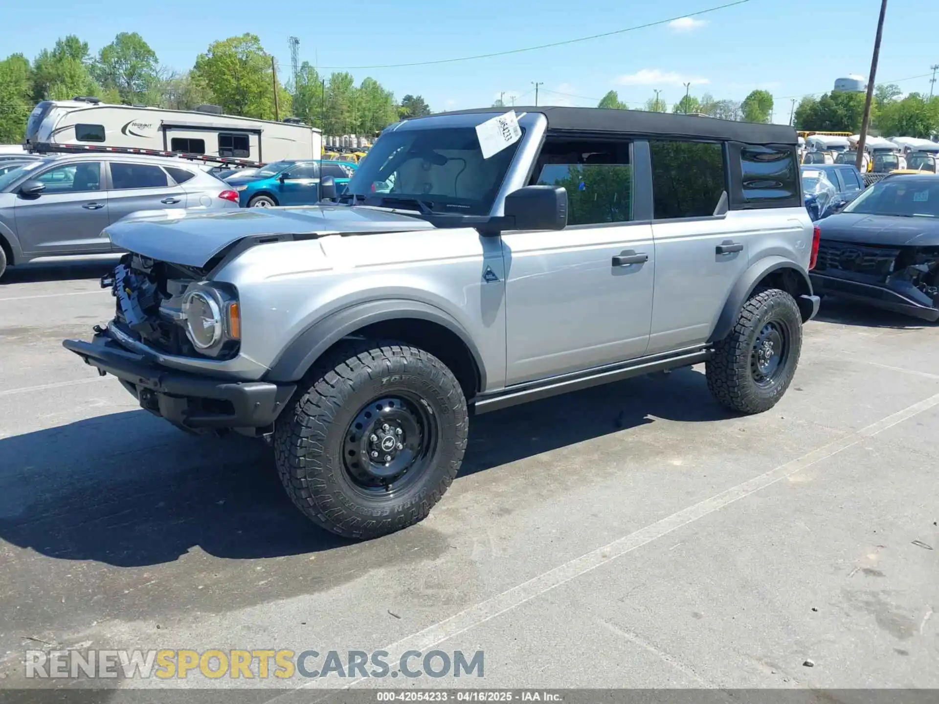 2 Photograph of a damaged car 1FMDE5BH4PLB24666 FORD BRONCO 2023