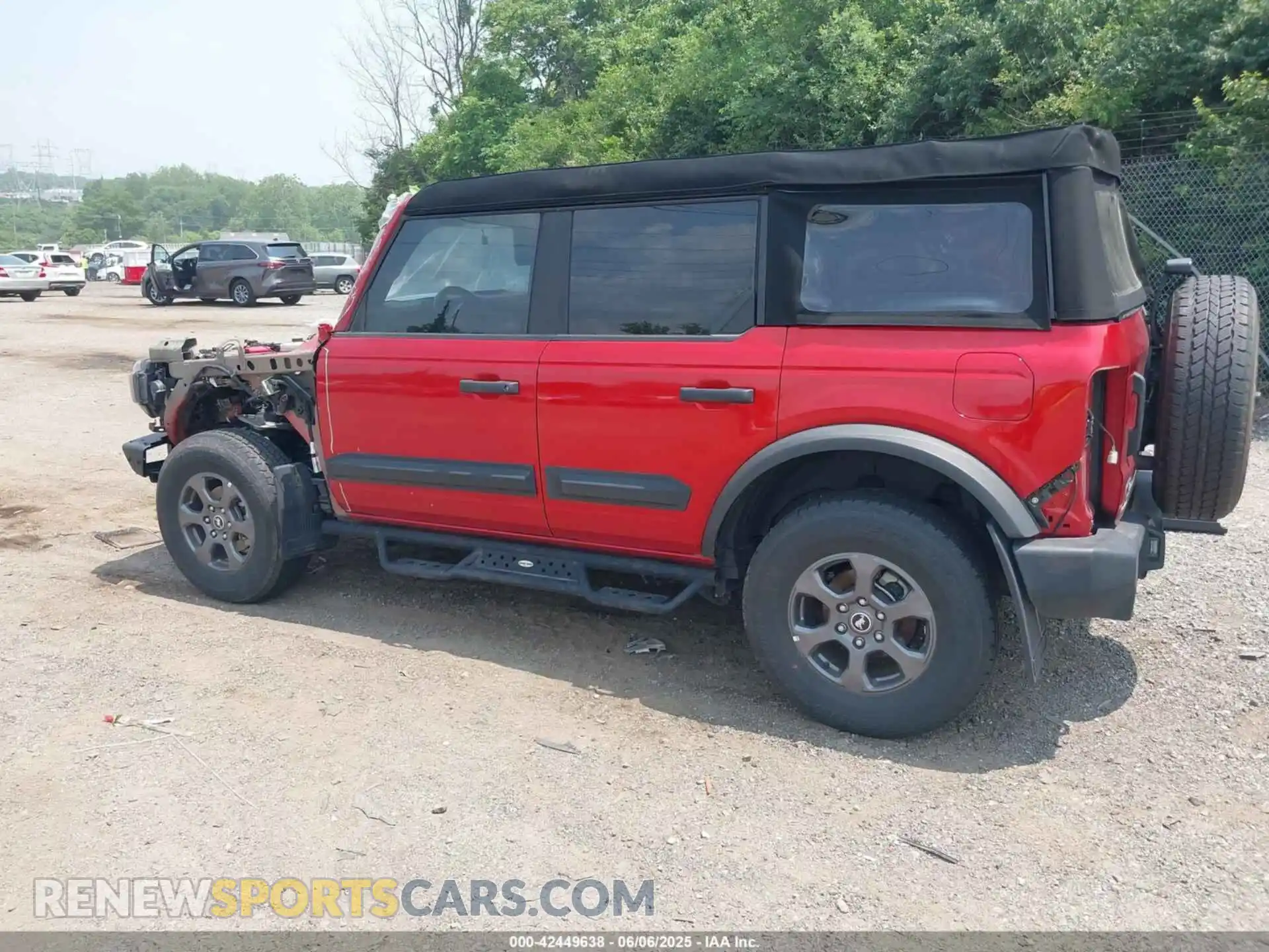 3 Photograph of a damaged car 1FMDE5BH8PLB24394 FORD BRONCO 2023