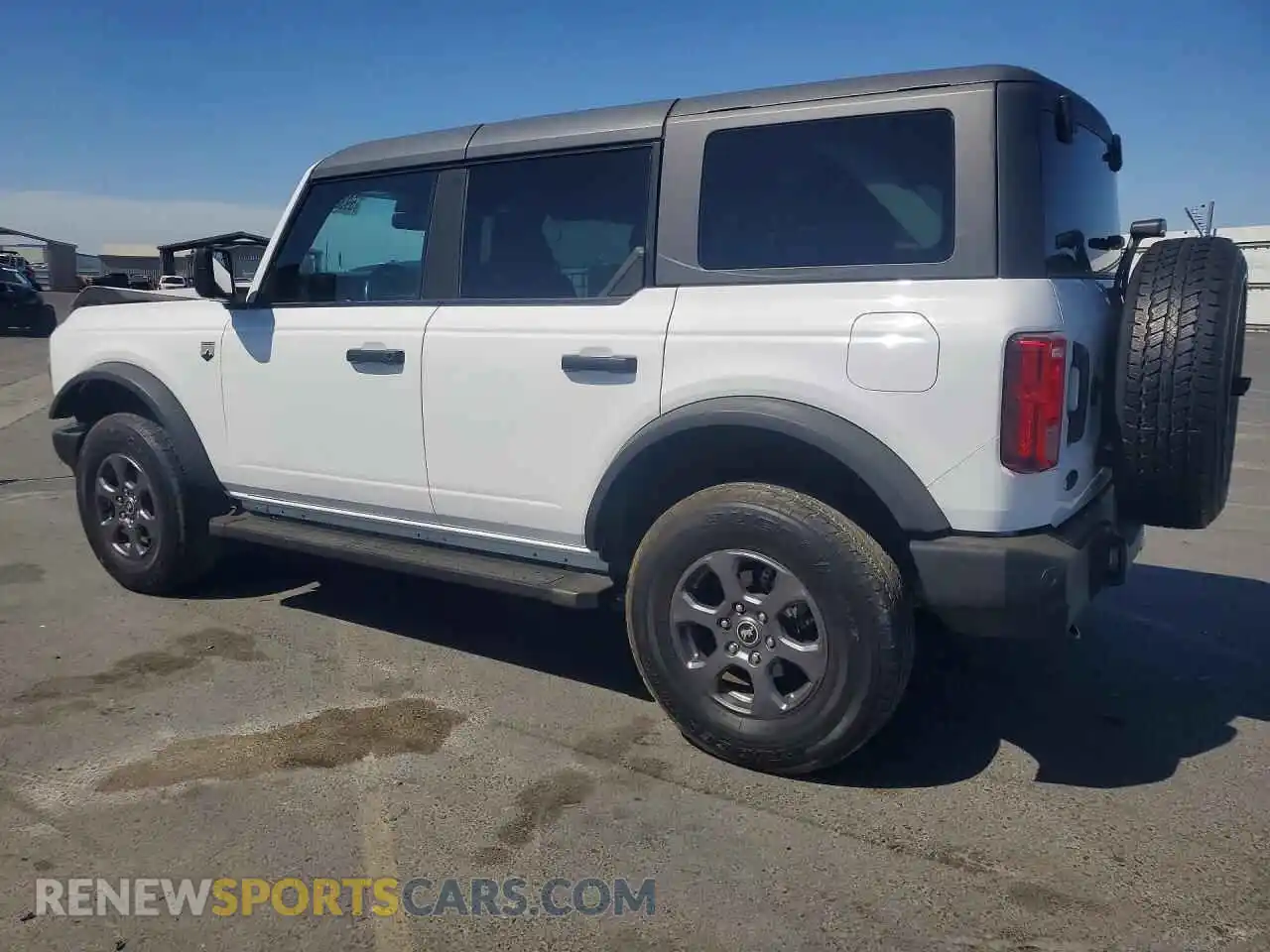 2 Фотография поврежденного автомобиля 1FMDE5BH8PLB70064 FORD BRONCO 2023