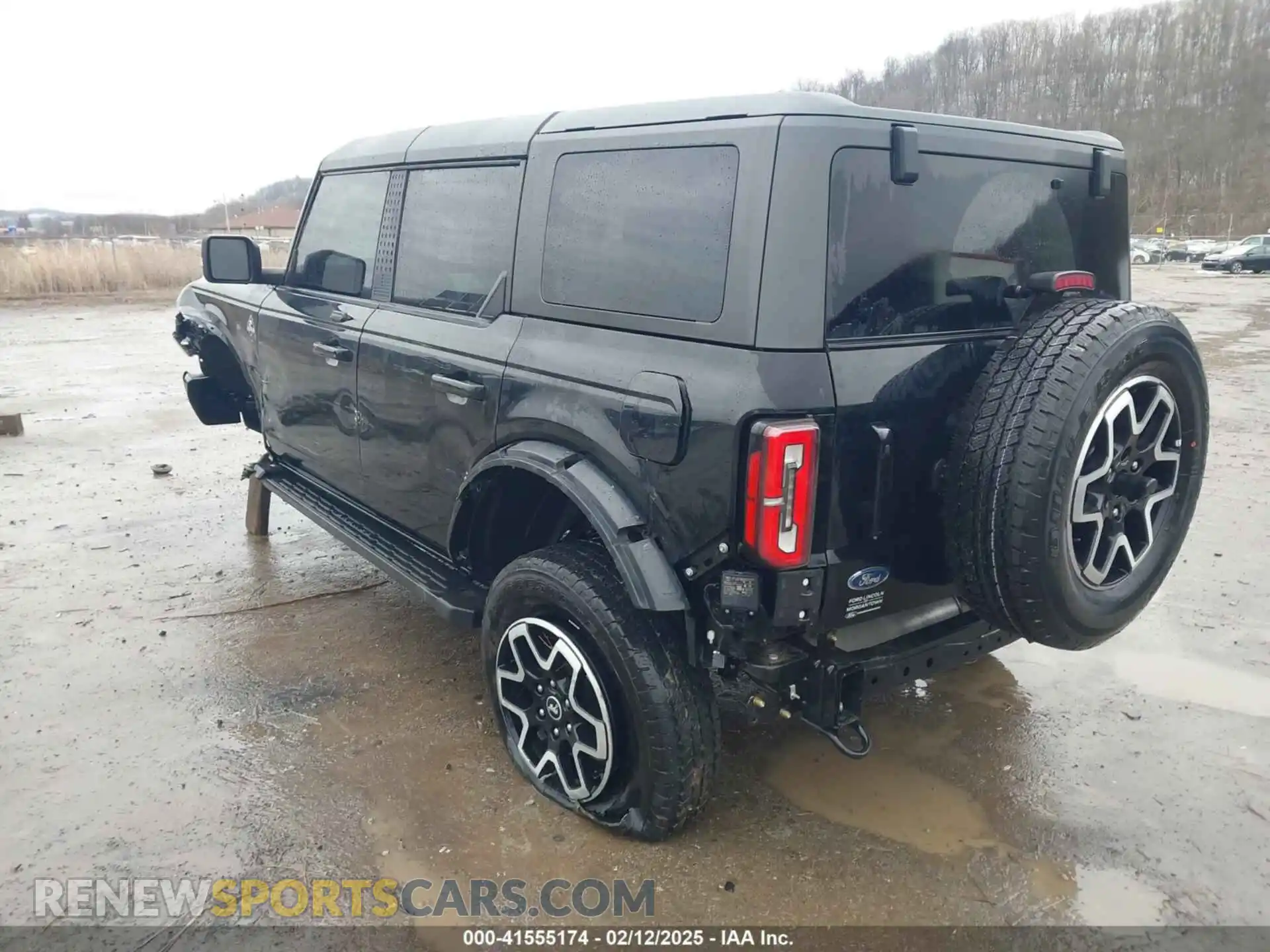 3 Photograph of a damaged car 1FMDE5BH8PLB87446 FORD BRONCO 2023