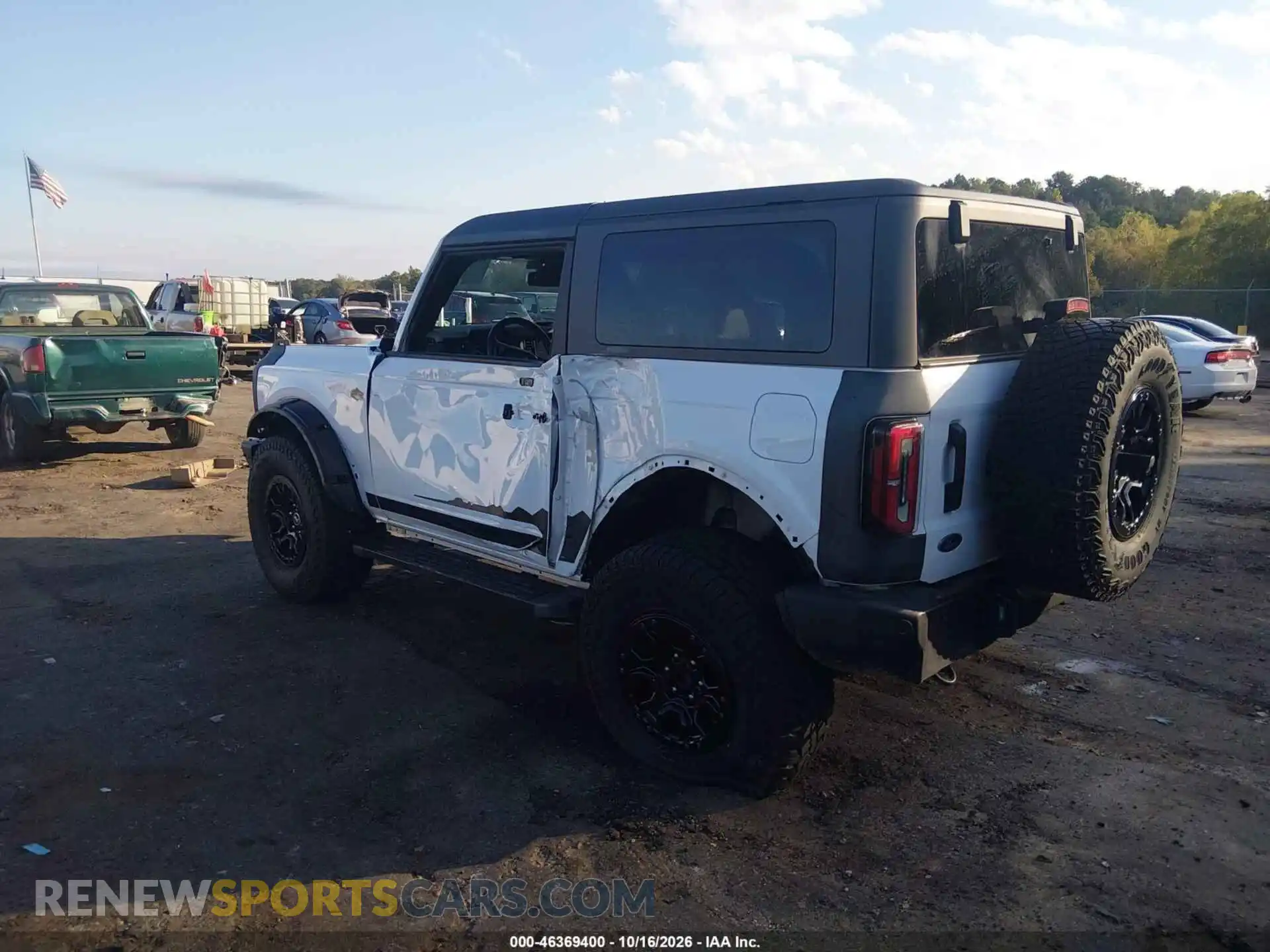 3 Photograph of a damaged car 1FMDE5CP2PLA83914 FORD BRONCO 2023