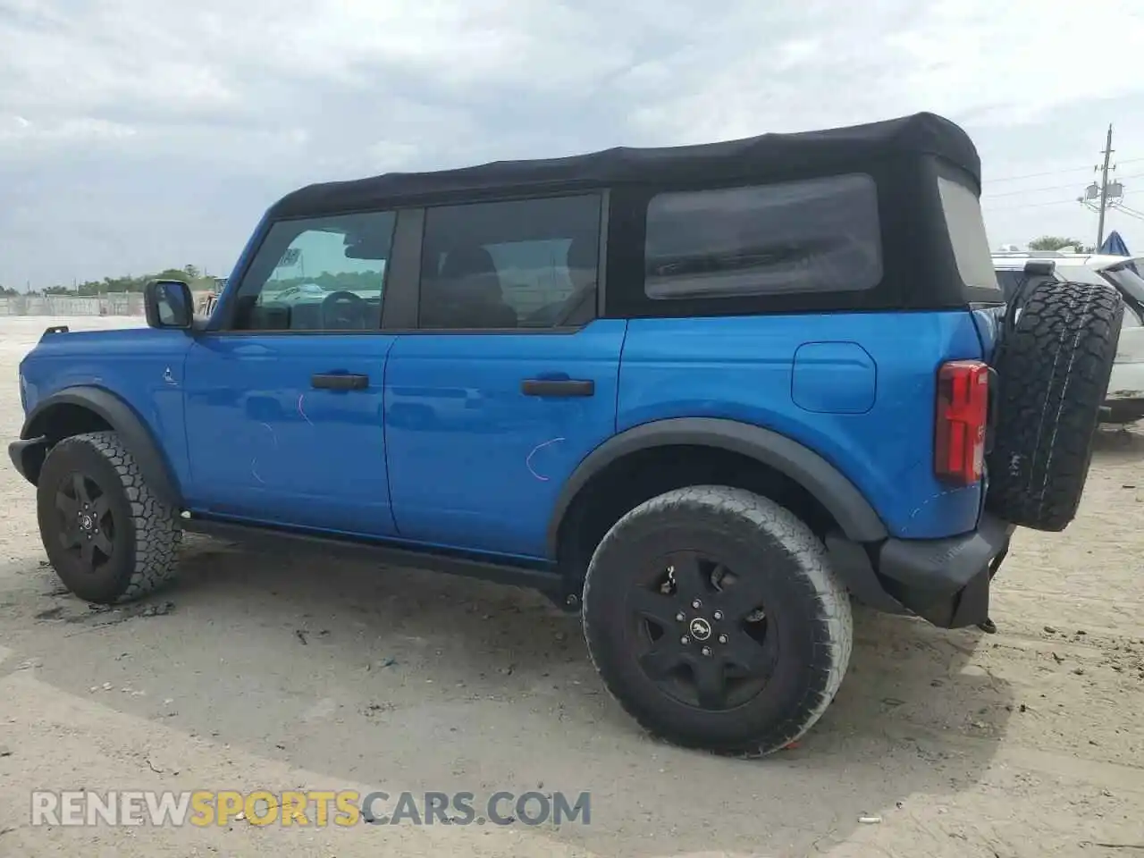 2 Photograph of a damaged car 1FMDE5DH1PLA85211 FORD BRONCO 2023