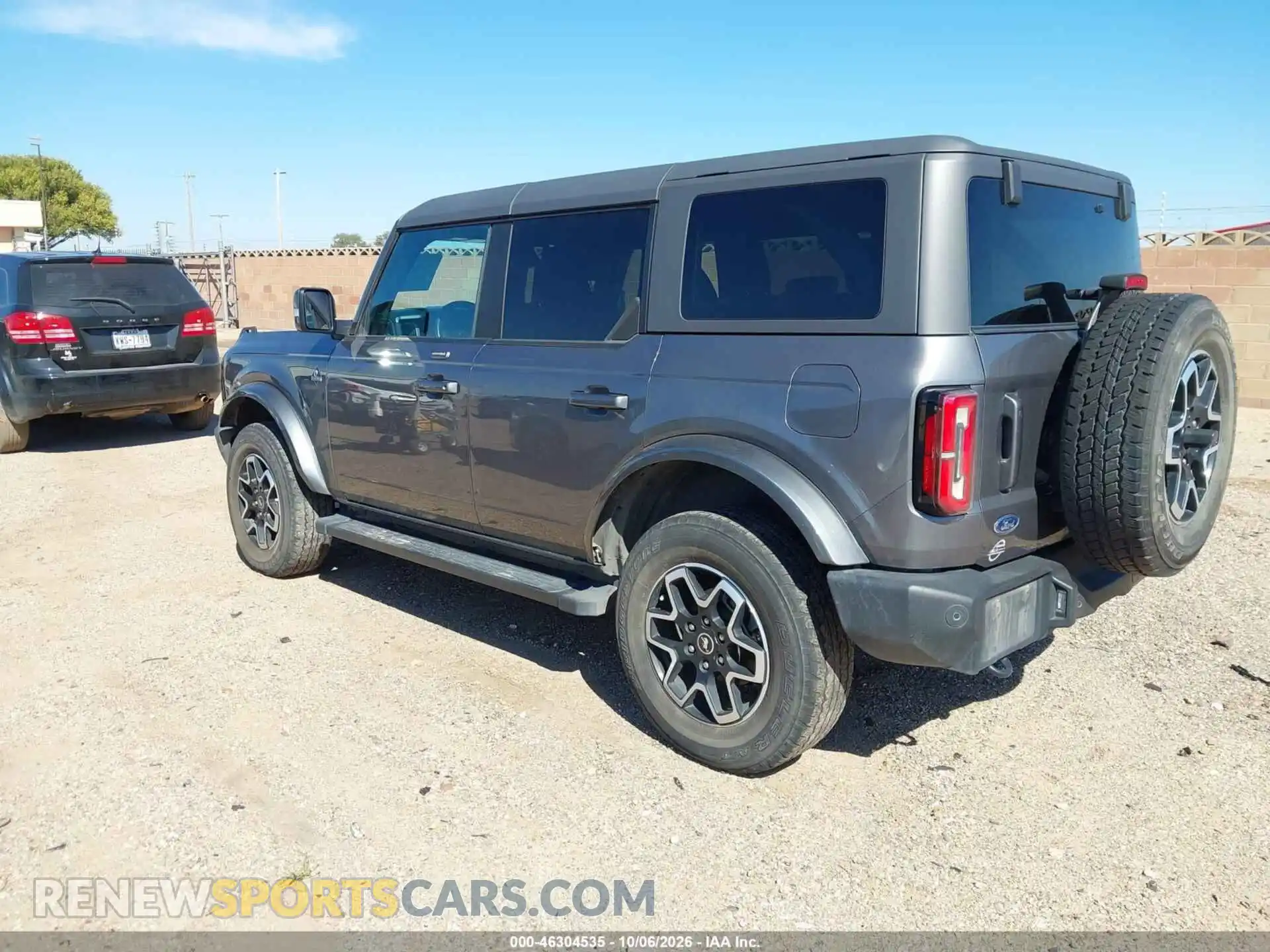 3 Photograph of a damaged car 1FMDE5DH3PLB12053 FORD BRONCO 2023