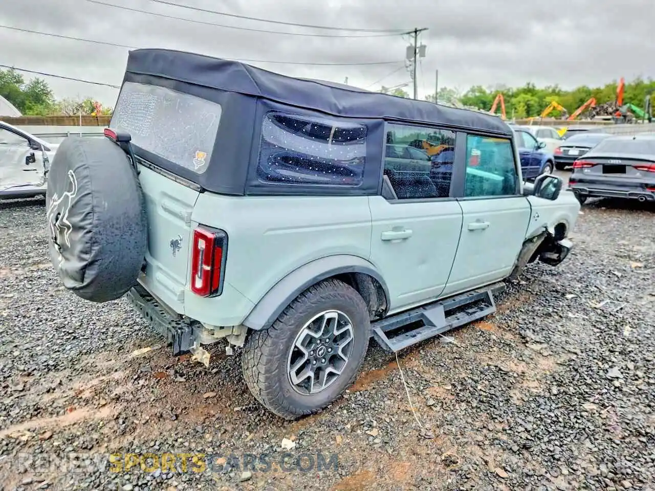 3 Photograph of a damaged car 1FMEE5BP2PLC08223 FORD BRONCO 2023