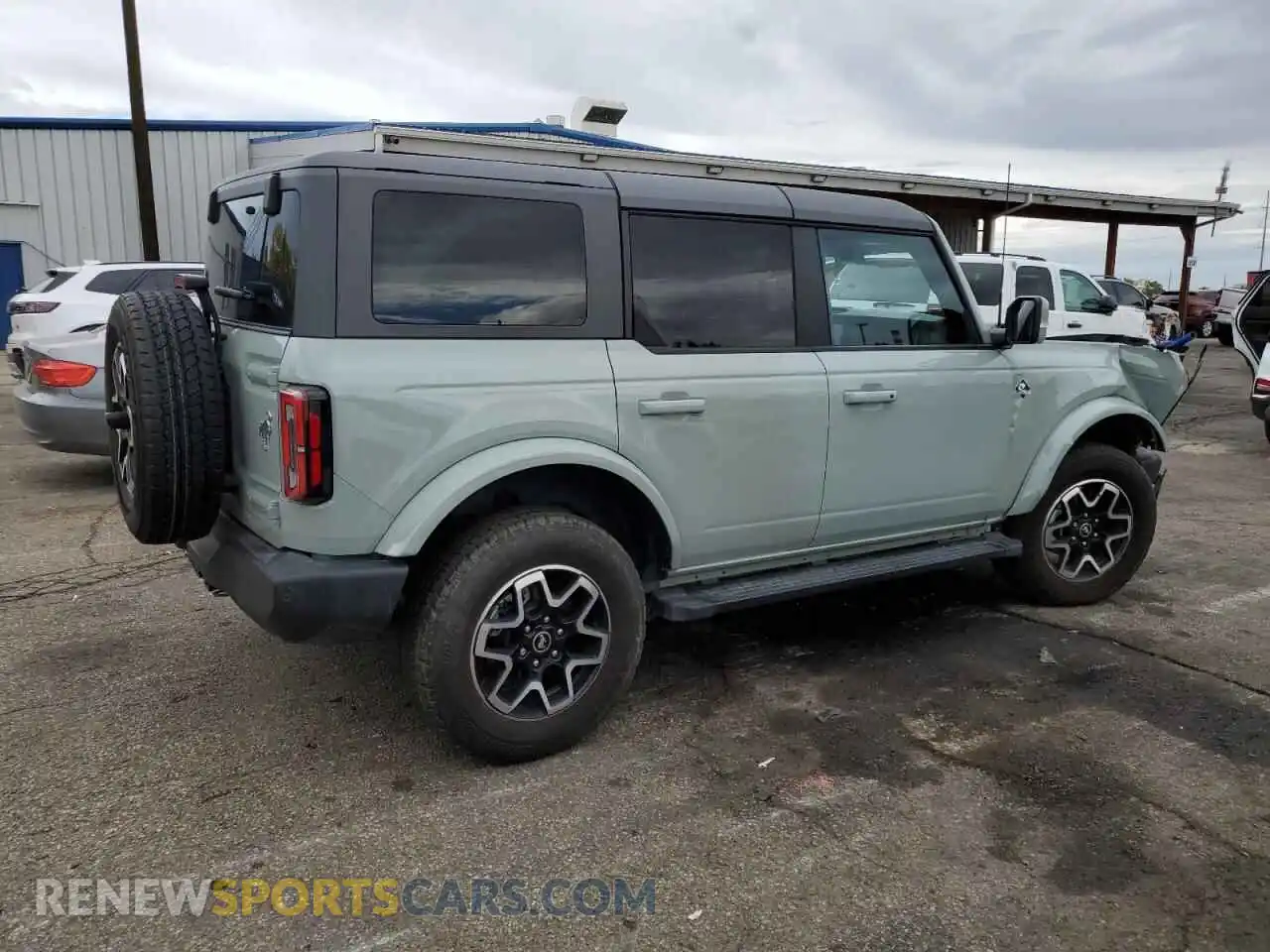 3 Photograph of a damaged car 1FMEE5BP4PLB76035 FORD BRONCO 2023