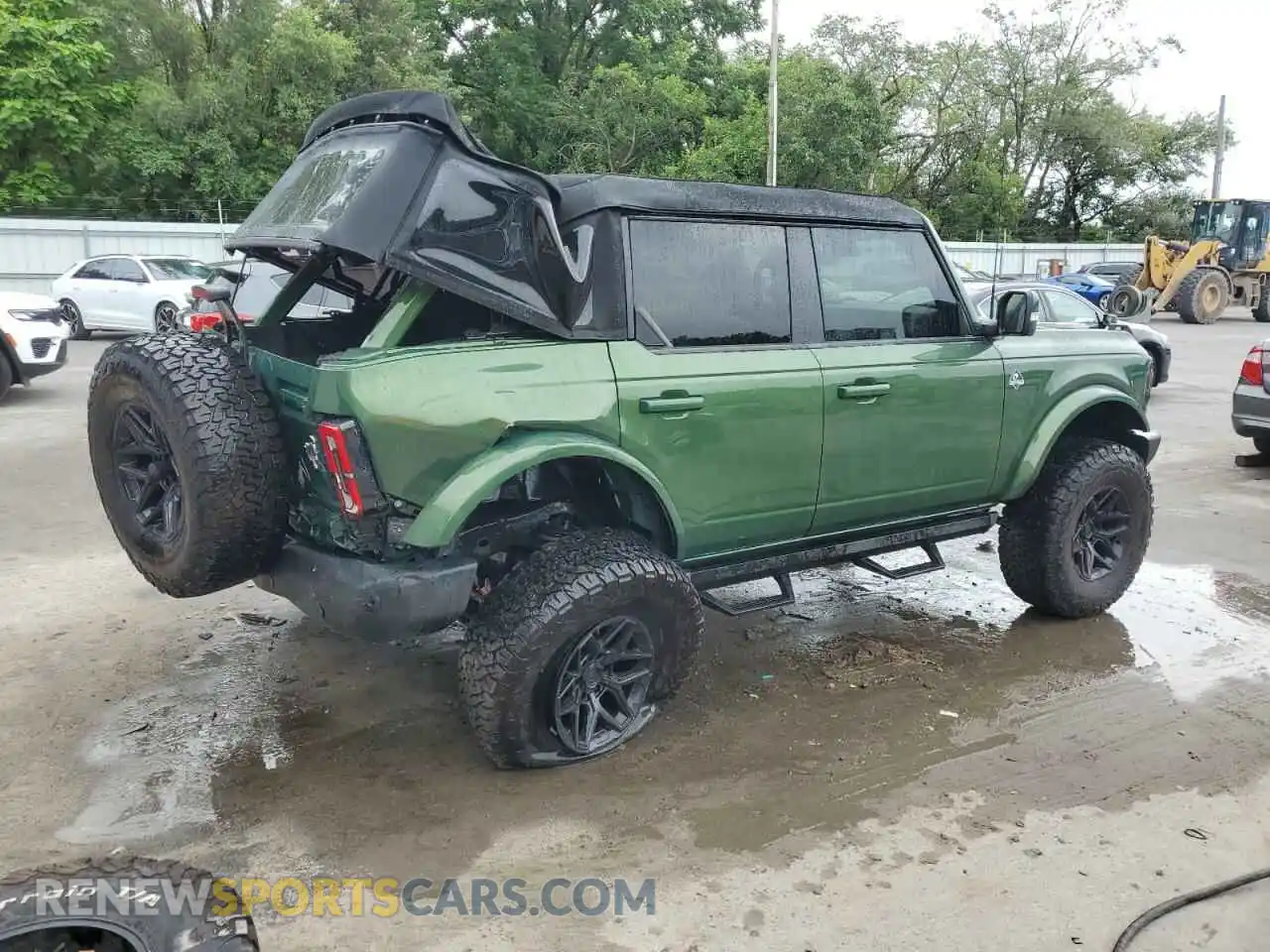 3 Photograph of a damaged car 1FMEE5BP9PLB50501 FORD BRONCO 2023