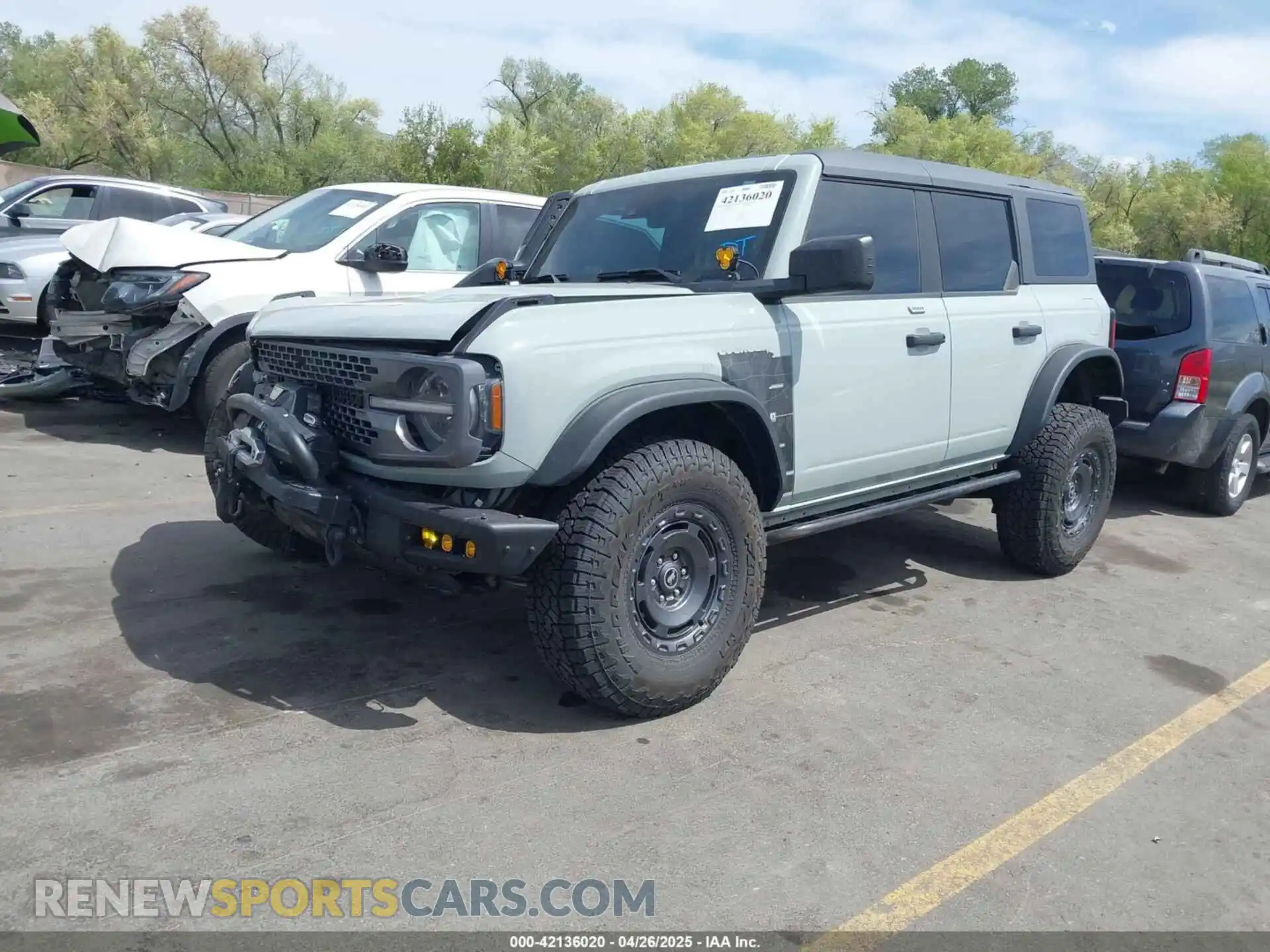 2 Photograph of a damaged car 1FMEE5DHXPLB22549 FORD BRONCO 2023