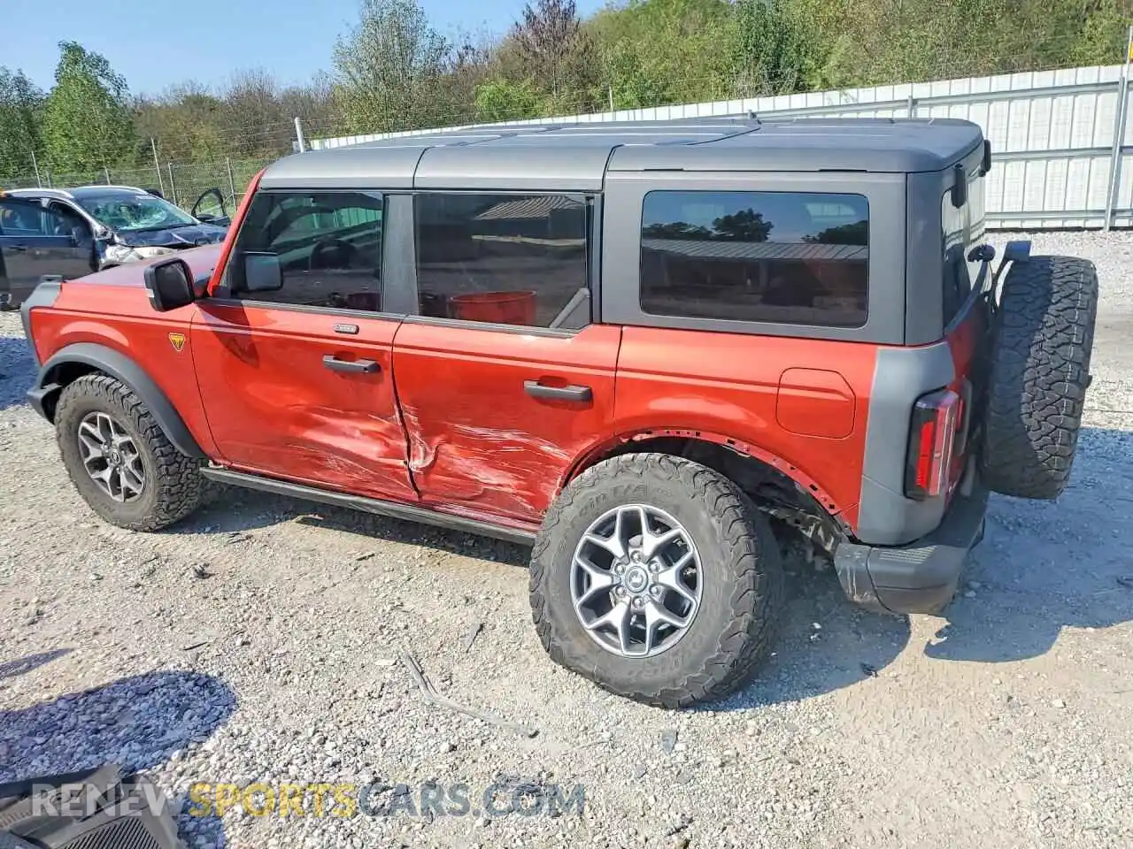 2 Фотография поврежденного автомобиля 1FMEE5DP0PLB44180 FORD BRONCO 2023