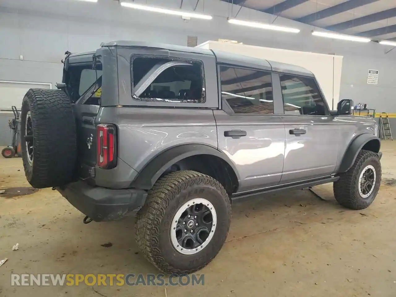 3 fotografías del automóvil dañado 1FMEE5DP1PLB61540 FORD BRONCO 2023