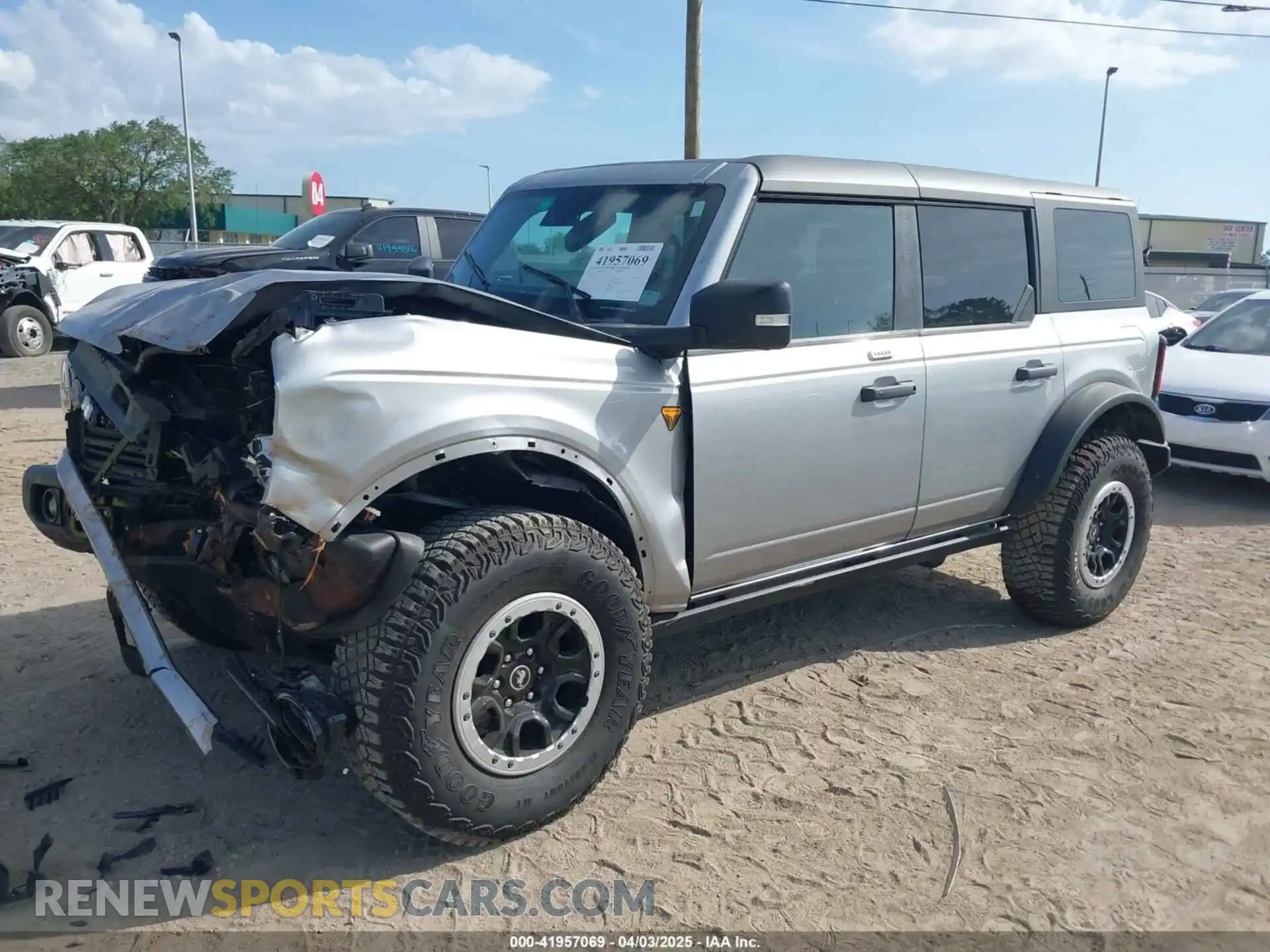 2 Photograph of a damaged car 1FMEE5DP1PLB89368 FORD BRONCO 2023