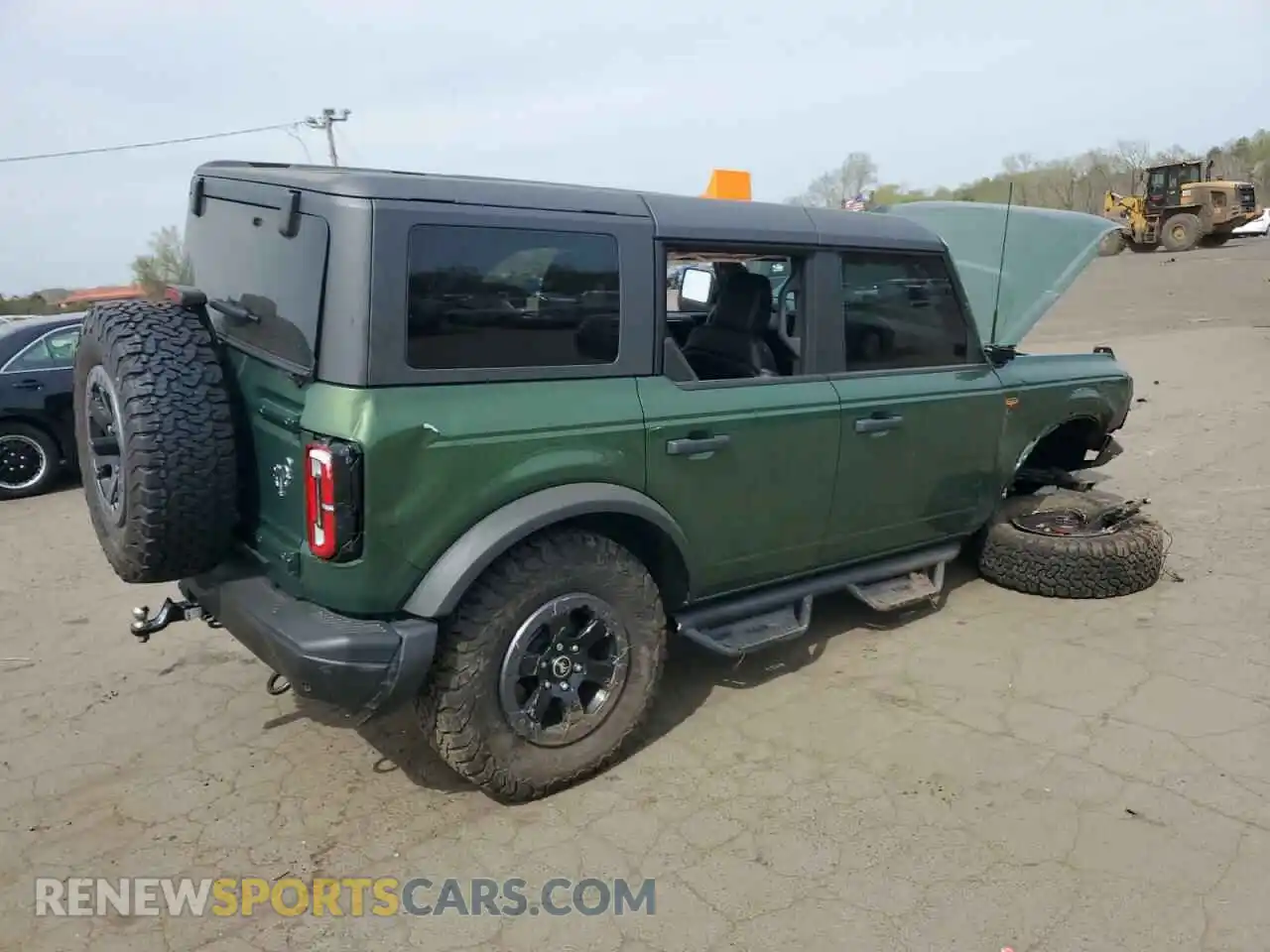 3 Photograph of a damaged car 1FMEE5DP2PLB22598 FORD BRONCO 2023