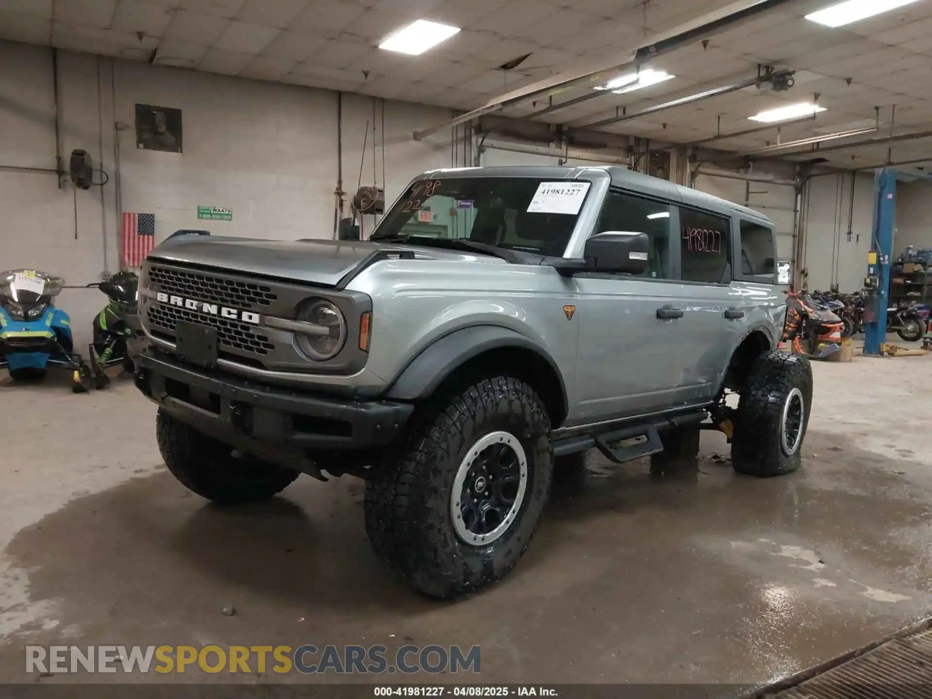 2 Photograph of a damaged car 1FMEE5DP2PLB55066 FORD BRONCO 2023