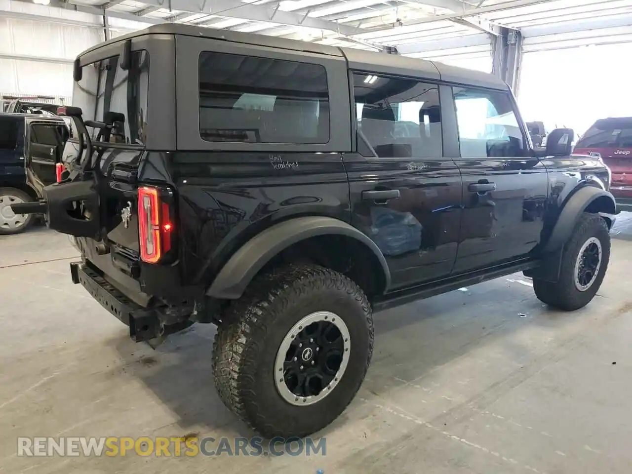 3 Photograph of a damaged car 1FMEE5DP3PLB16020 FORD BRONCO 2023