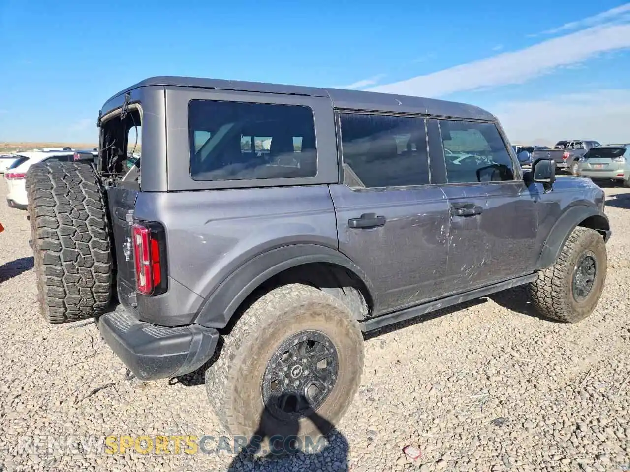 3 Фотография поврежденного автомобиля 1FMEE5DP3PLB80137 FORD BRONCO 2023