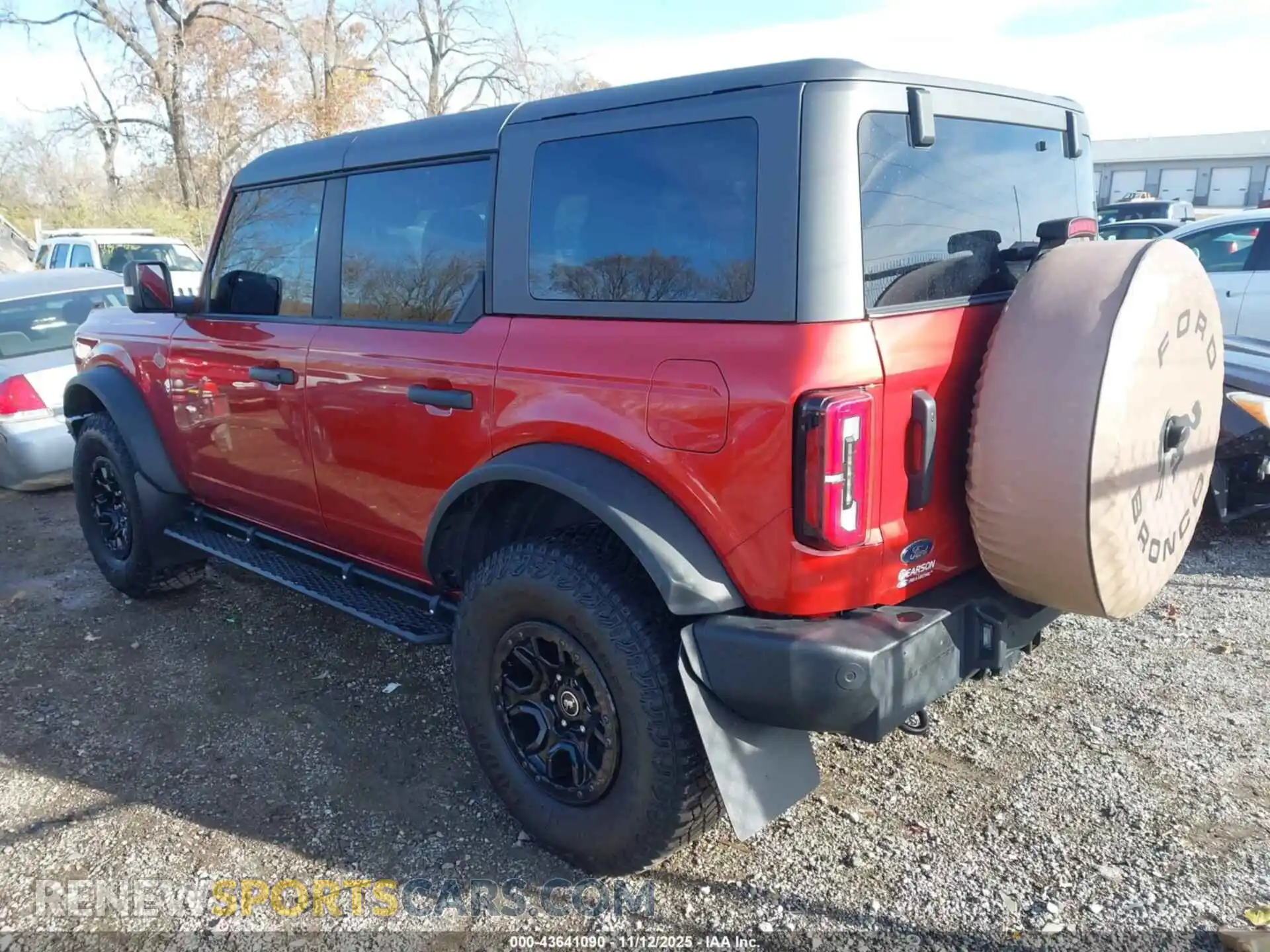 3 Photograph of a damaged car 1FMEE5DP4PLB58342 FORD BRONCO 2023