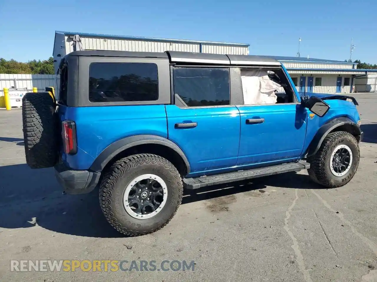 3 Photograph of a damaged car 1FMEE5DP4PLB61547 FORD BRONCO 2023