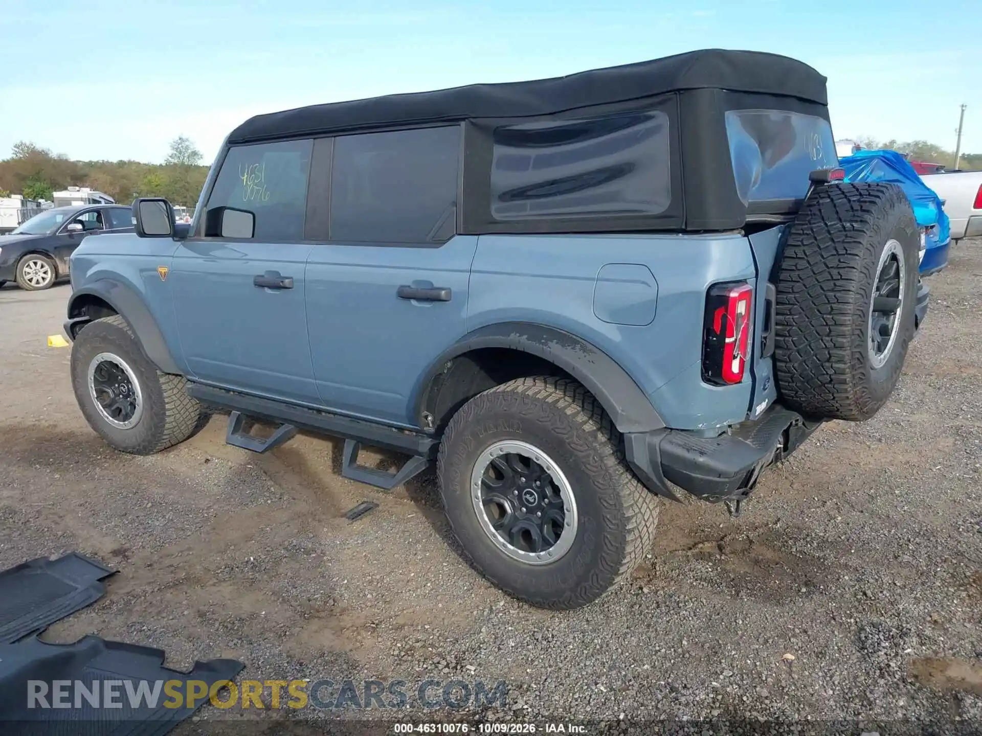 3 fotografías del automóvil dañado 1FMEE5DP5PLB11336 FORD BRONCO 2023