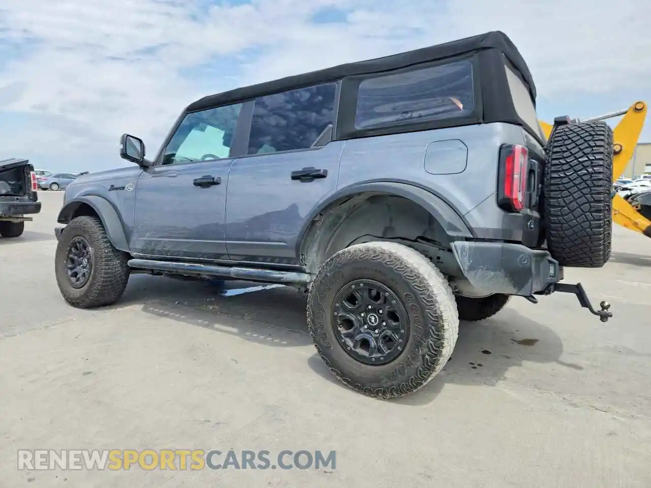 2 Photograph of a damaged car 1FMEE5DP7PLB32513 FORD BRONCO 2023