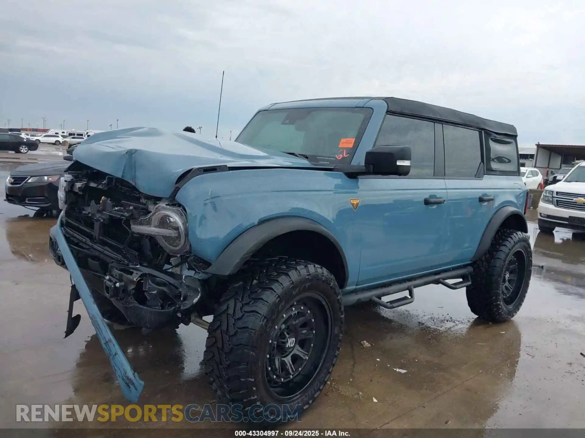 2 Photograph of a damaged car 1FMEE5DP7PLB80237 FORD BRONCO 2023