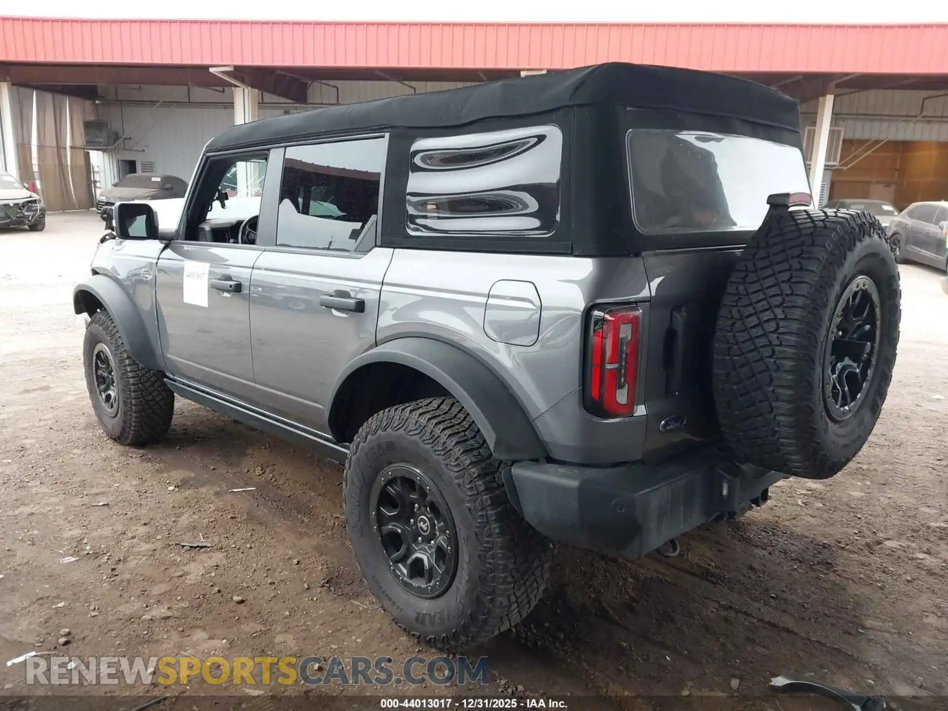 3 Photograph of a damaged car 1FMEE5DP7PLC01071 FORD BRONCO 2023