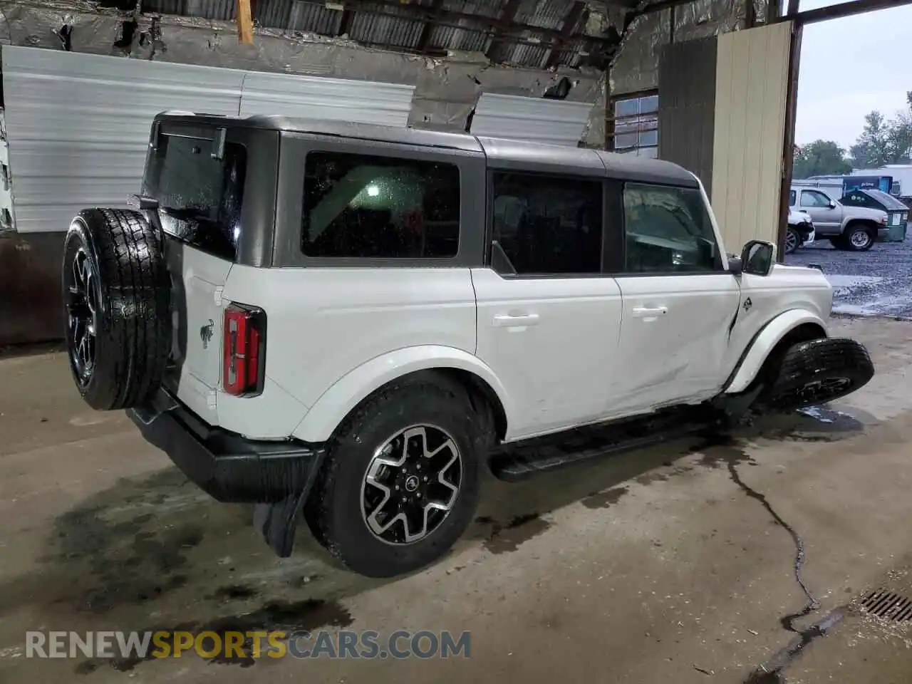 3 Photograph of a damaged car 1FMEE5DPXPLB56532 FORD BRONCO 2023